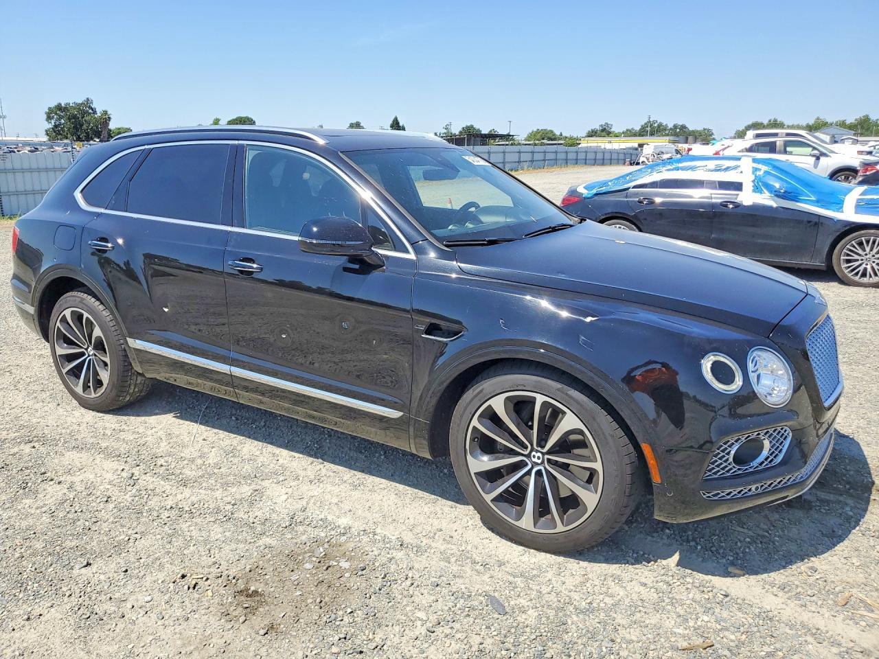 2017 Bentley Bentayga - zdjęcie 4