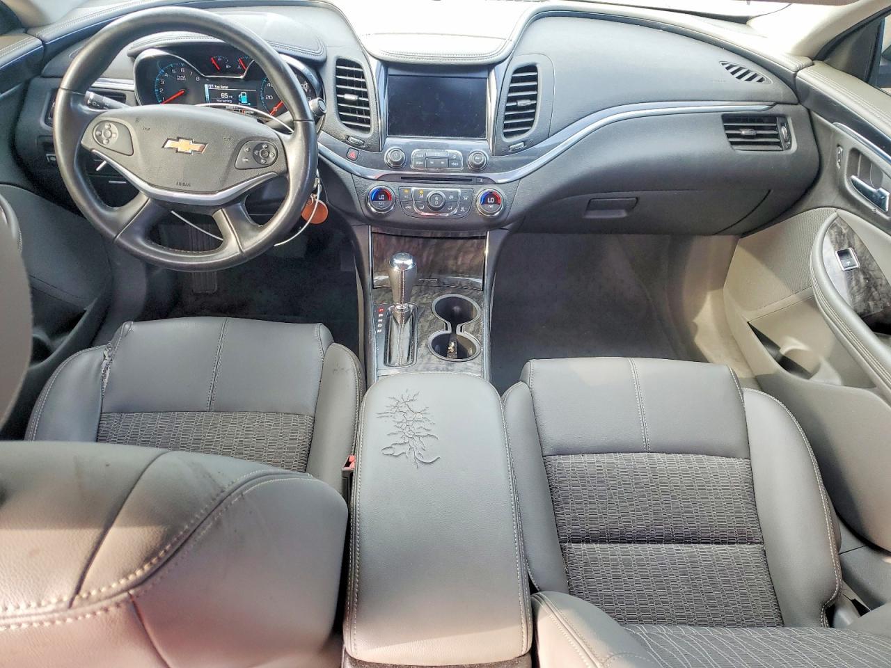 2015 Chevrolet Impala Lt - zdjęcie 8