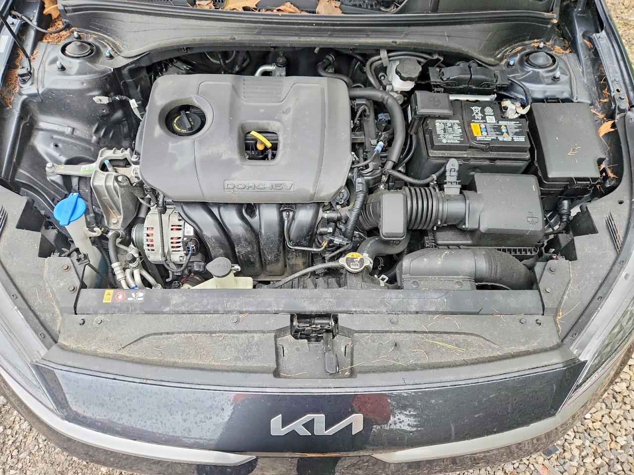 2023 Kia Forte Lxs - zdjęcie 11