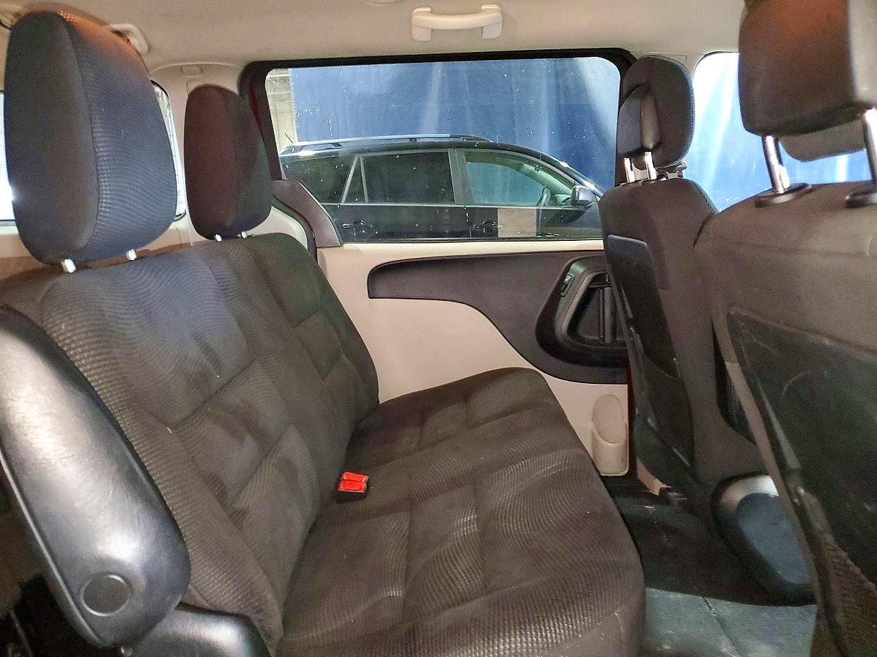 2020 Dodge Grand Caravan Se - zdjęcie 11