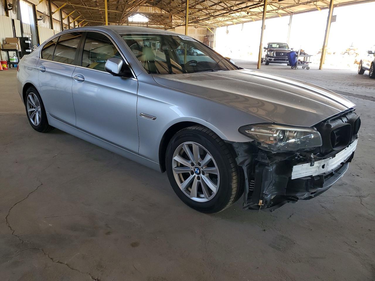 2016 BMW 528 I - zdjęcie 4