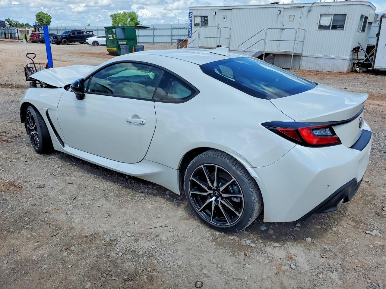 2023 Toyota Gr86 Base - zdjęcie 2
