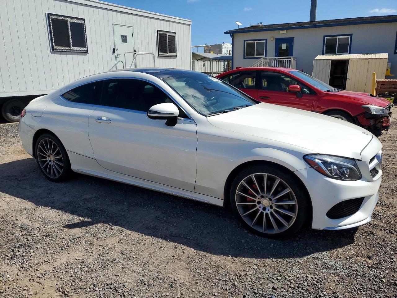 2017 Mercedes-Benz C 300 4Matic - zdjęcie 4