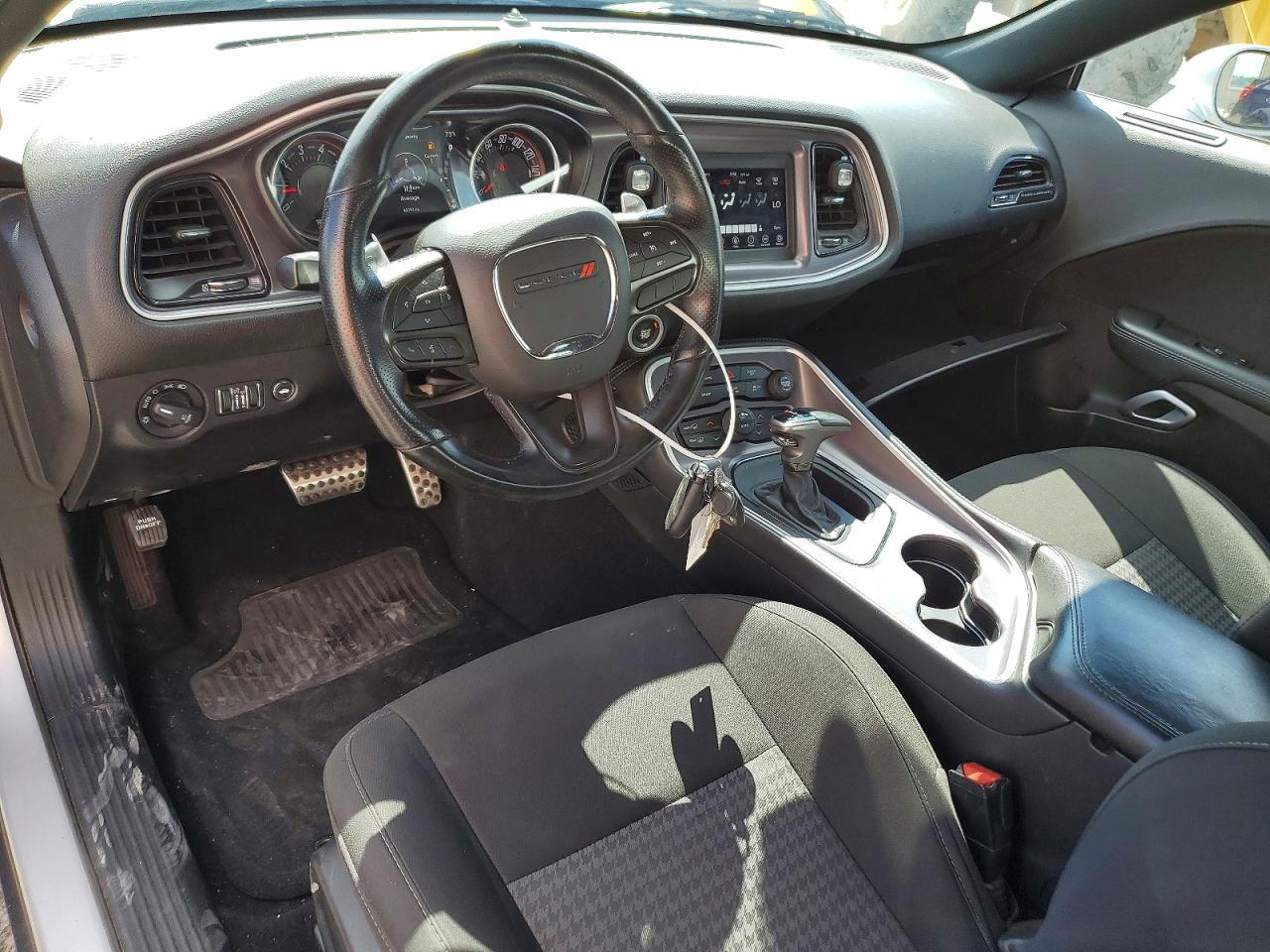 2019 Dodge Challenger R - zdjęcie 8