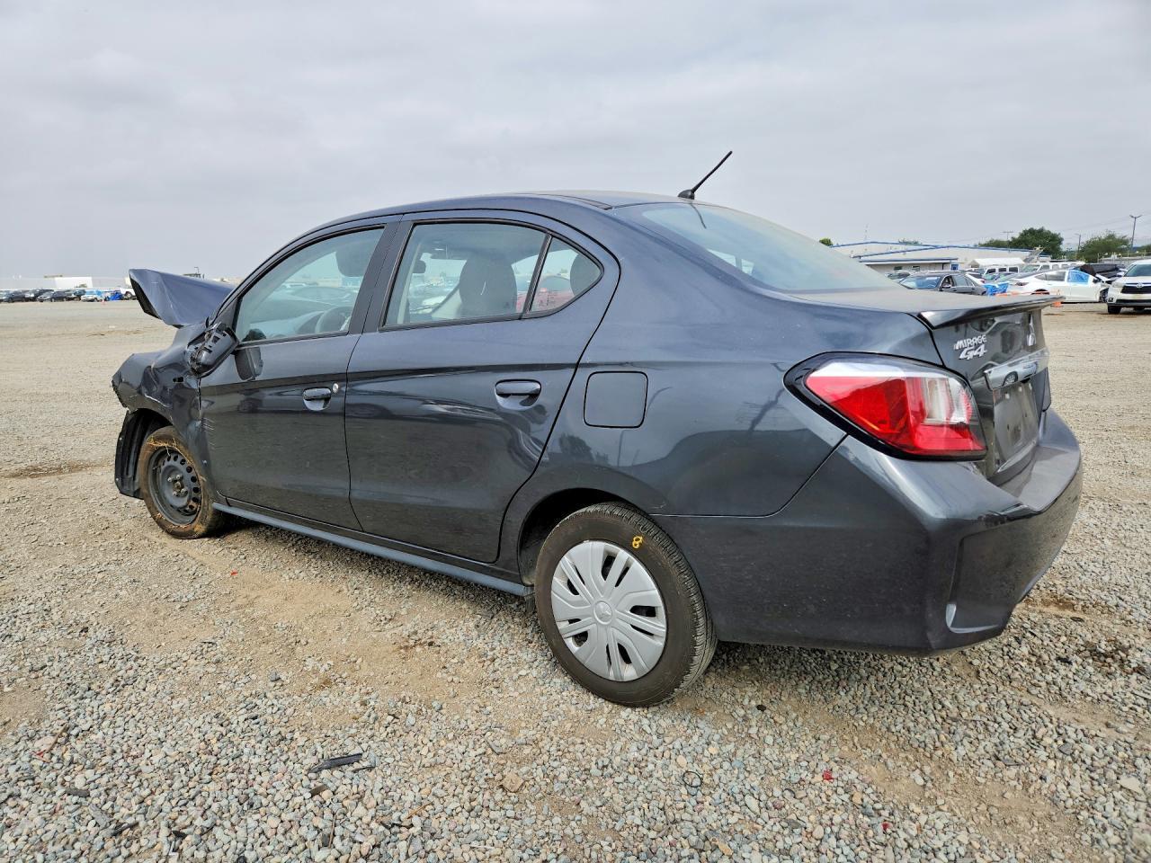 2024 Mitsubishi Mirage G4 Es - zdjęcie 2
