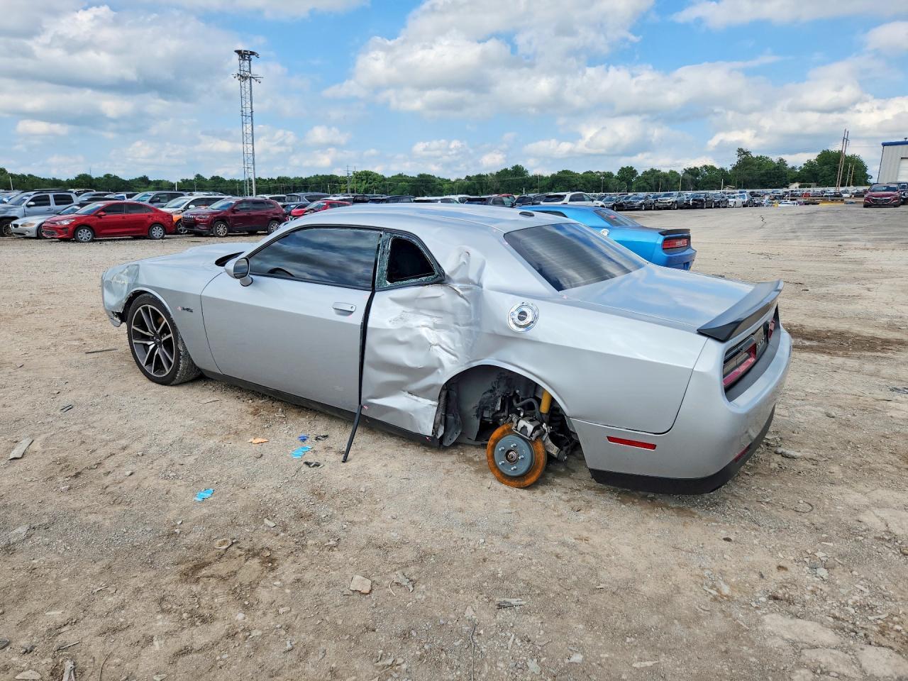 Dodge Challenger - zdjęcie 2