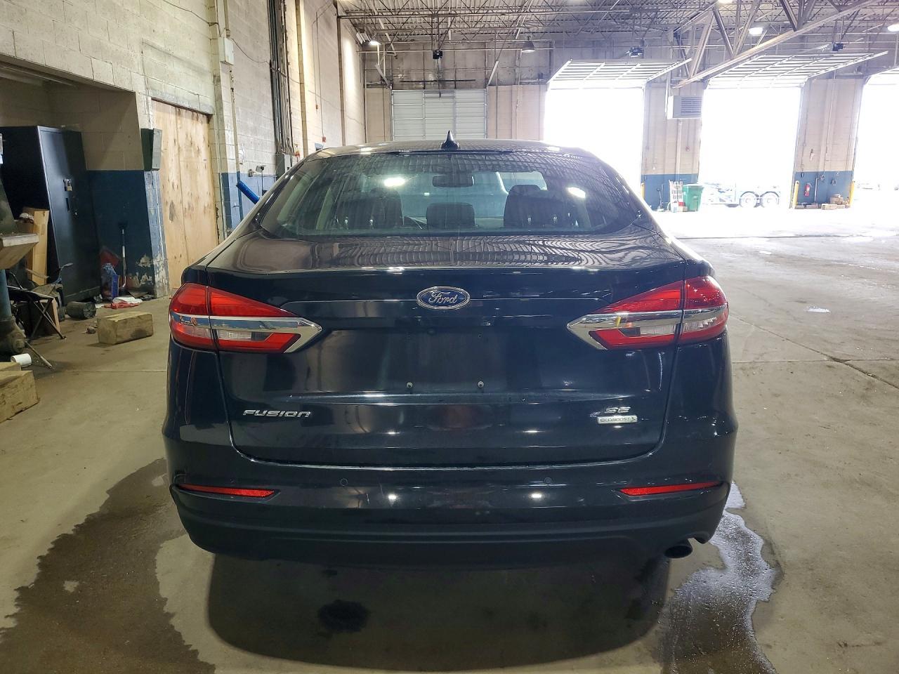 2020 Ford Fusion Se - zdjęcie 6