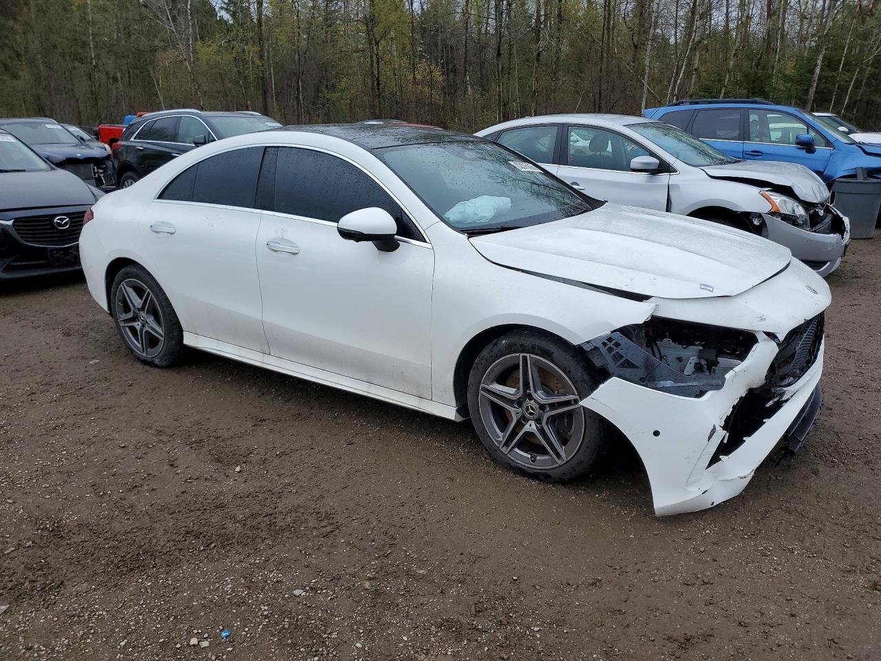 2025 Mercedes-Benz Cla 250 4Matic - zdjęcie 4