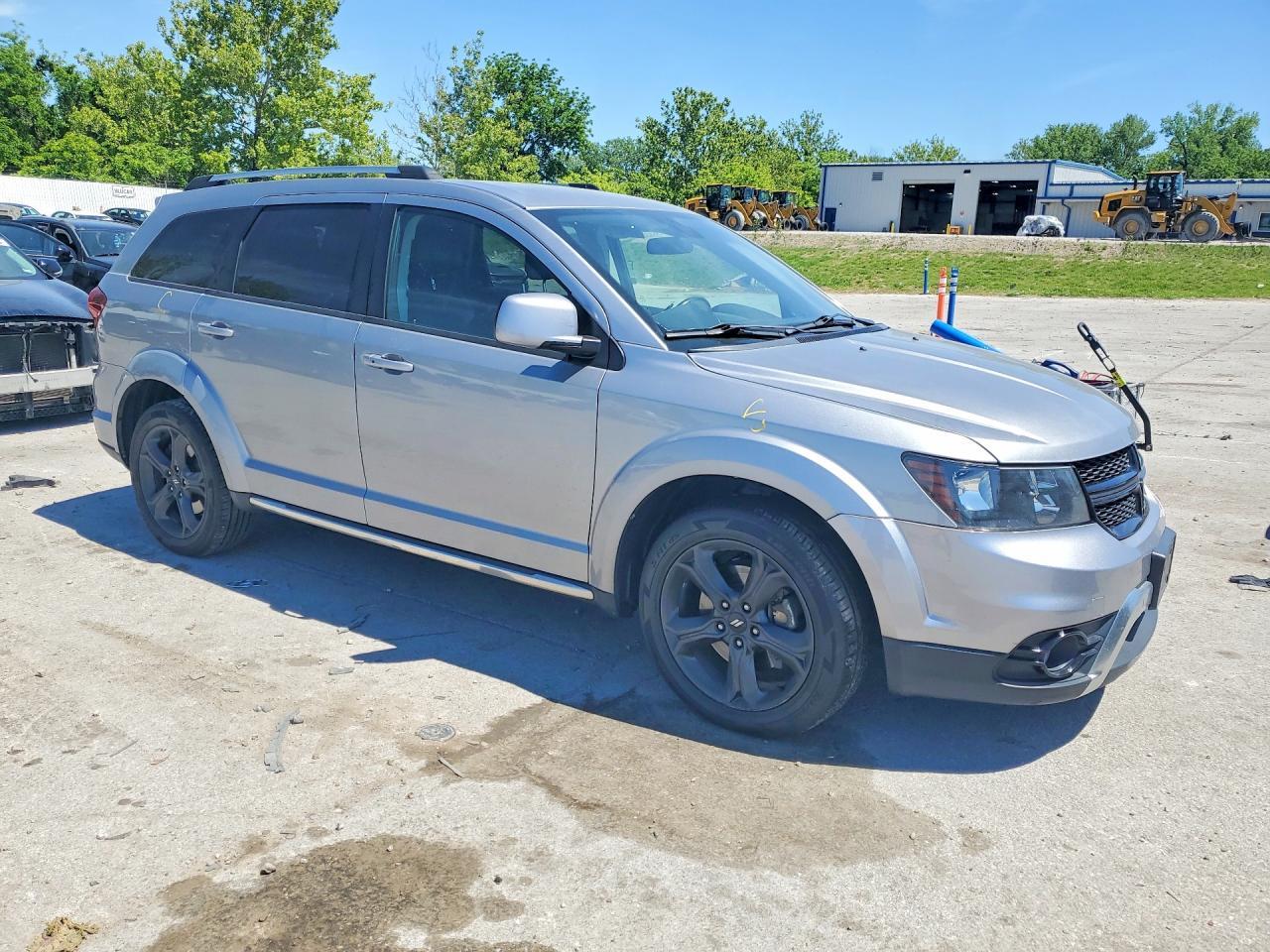 2018 Dodge Journey Crossroad - zdjęcie 4