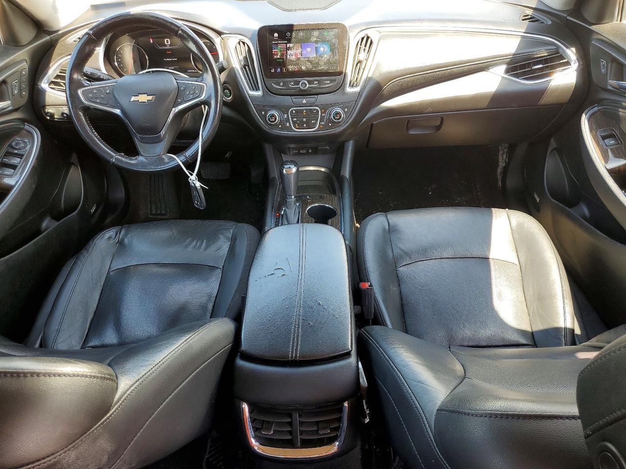 2020 Chevrolet Malibu Premier - zdjęcie 8