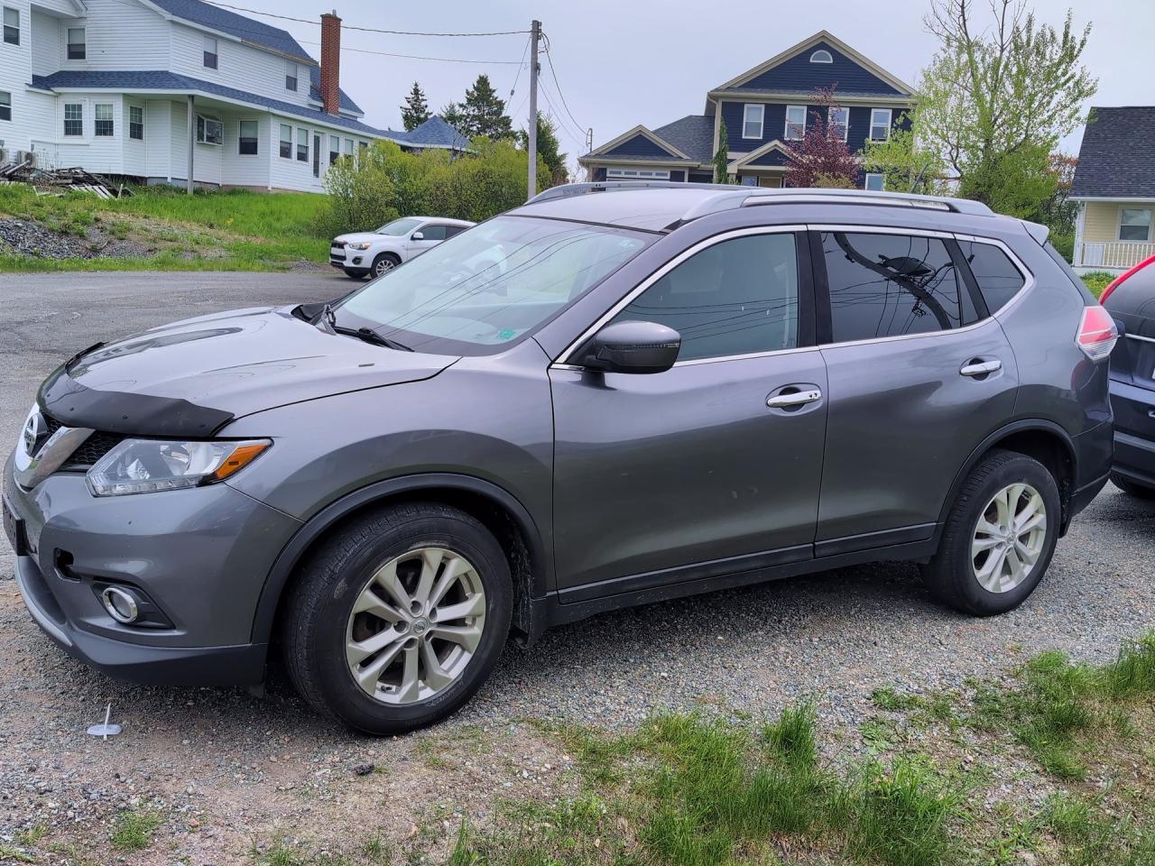 2016 Nissan Rogue S - zdjęcie 2