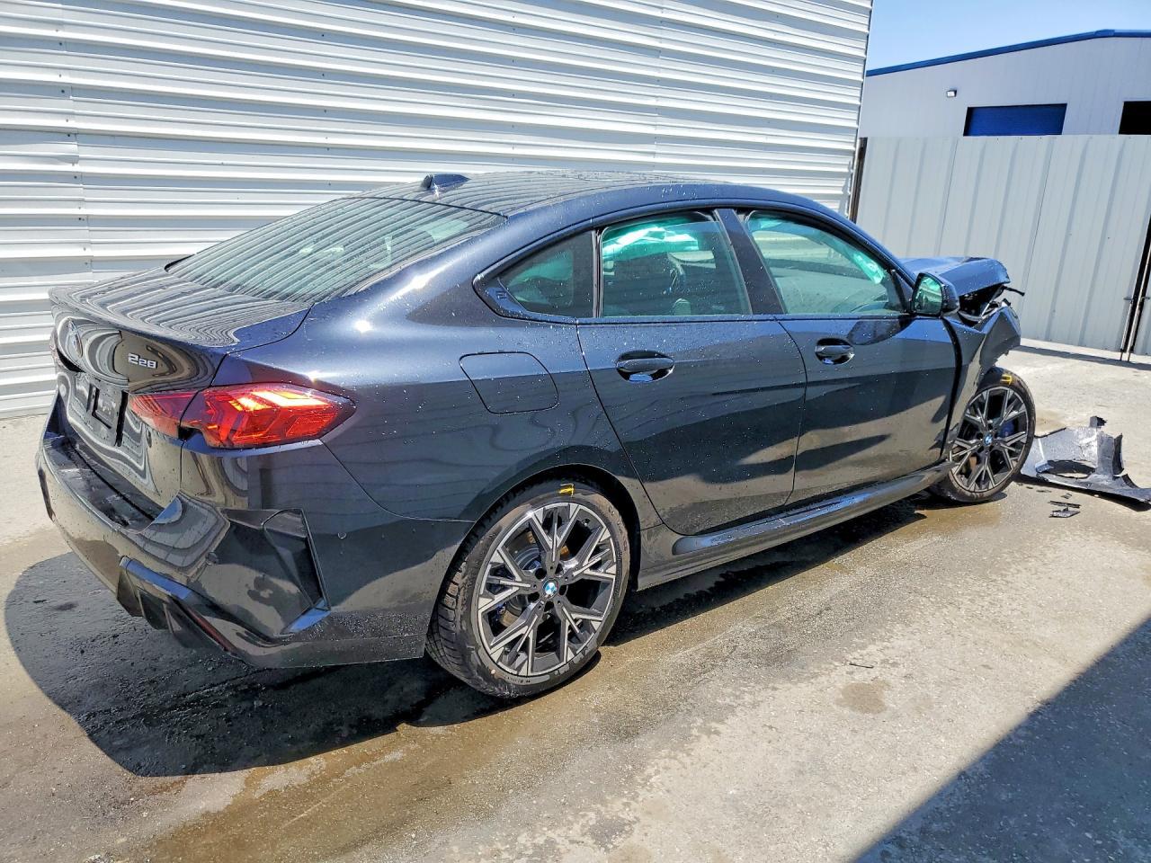 2026 B M W 2 Series 4D Sedan 228I Gc xDrive Msport - zdjęcie 3