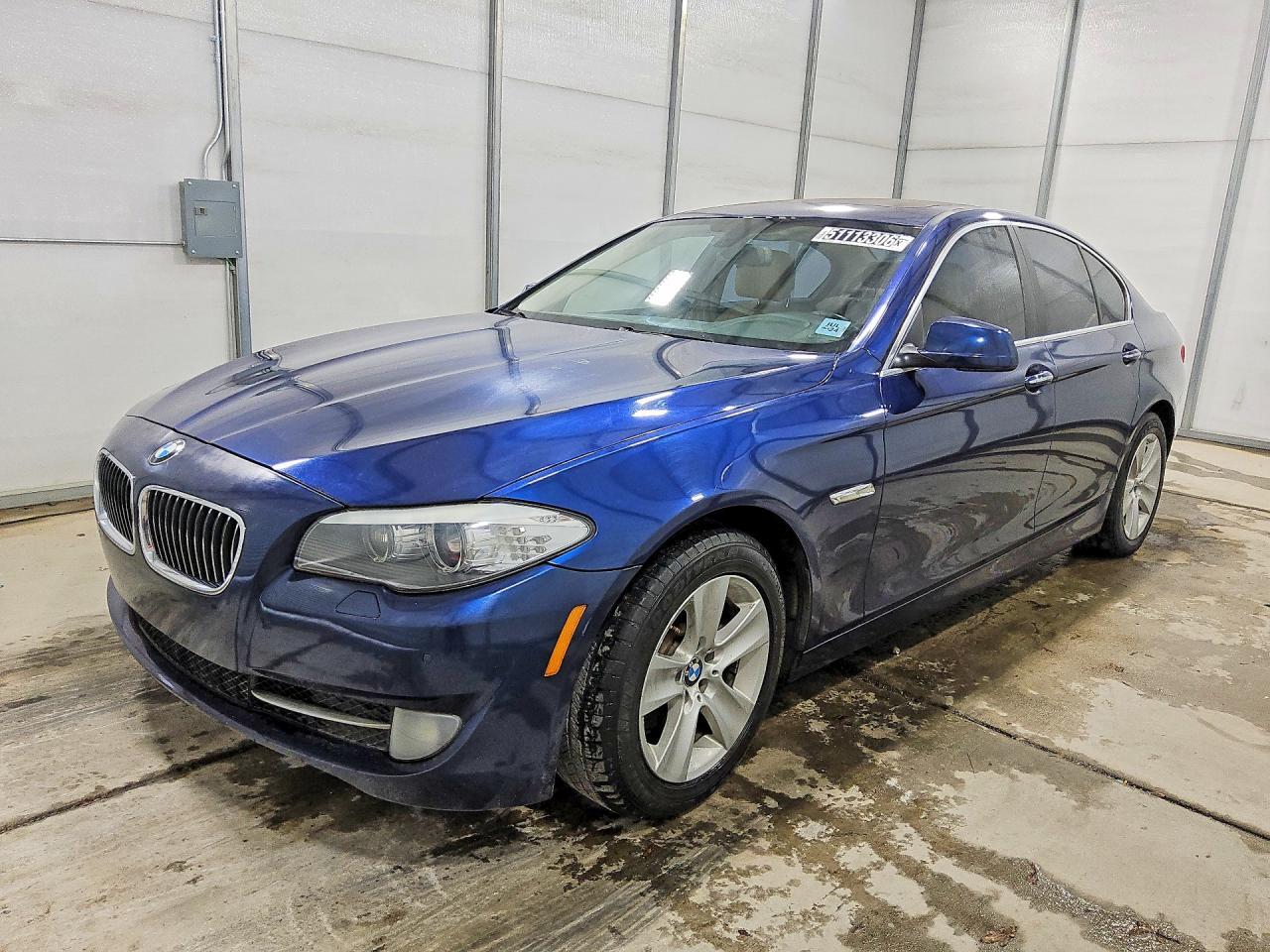 2013 BMW 528 I - zdjęcie główne
