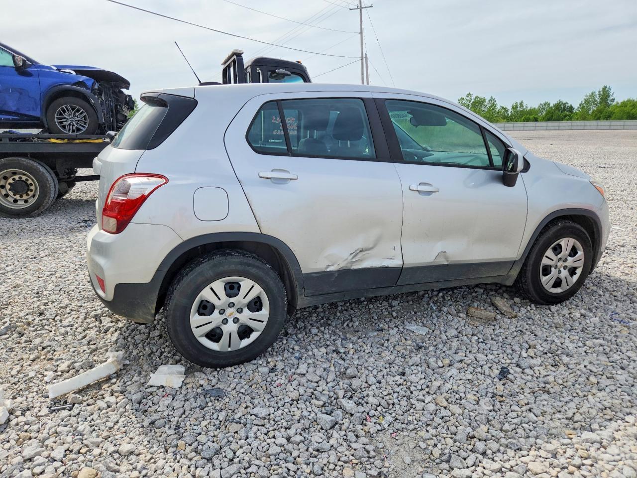 2017 Chevrolet Trax Ls - zdjęcie 3