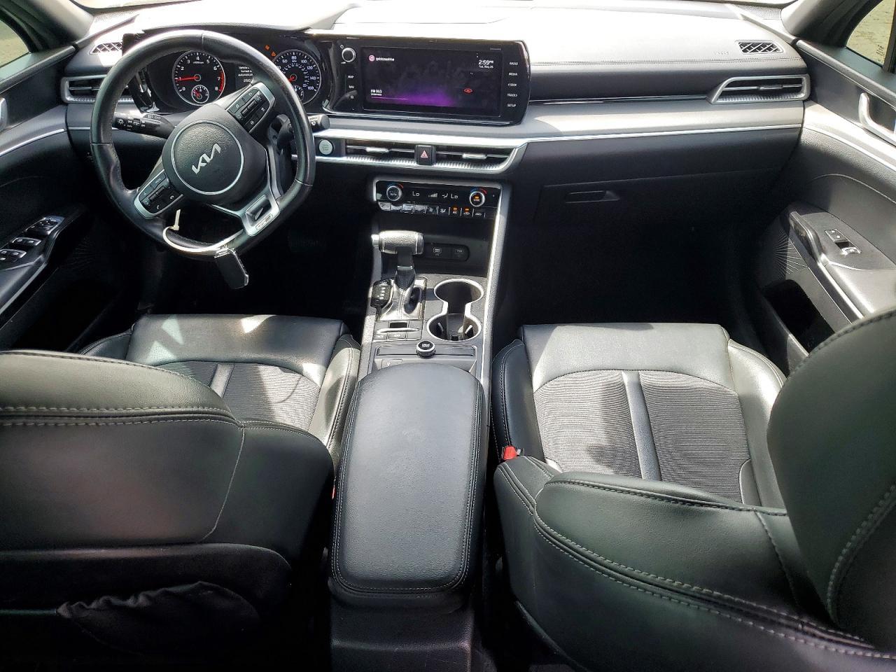 2022 Kia K5 Gt Line - zdjęcie 8
