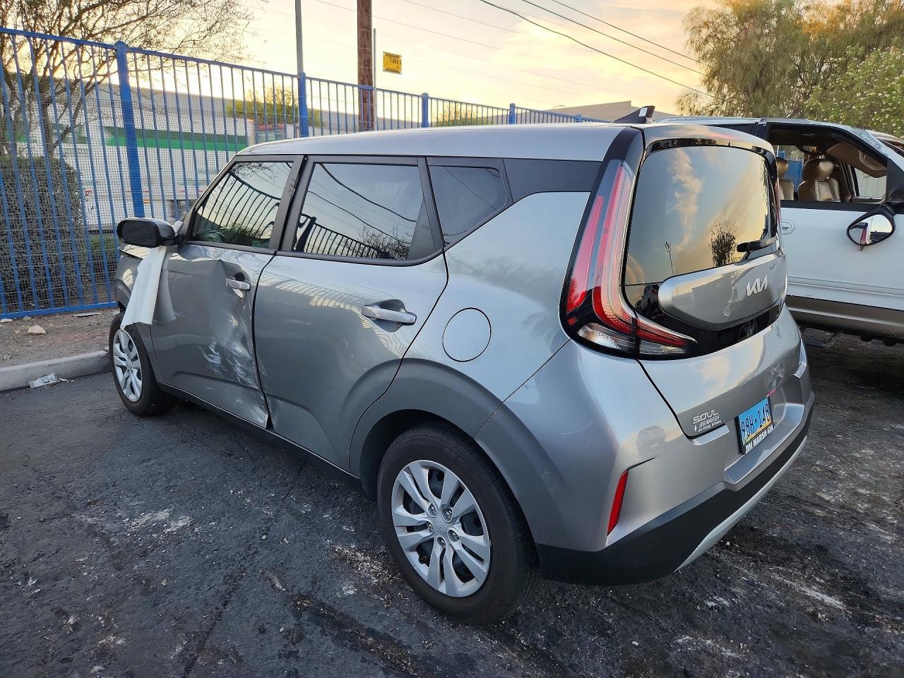 2025 Kia Soul Lx - zdjęcie 2