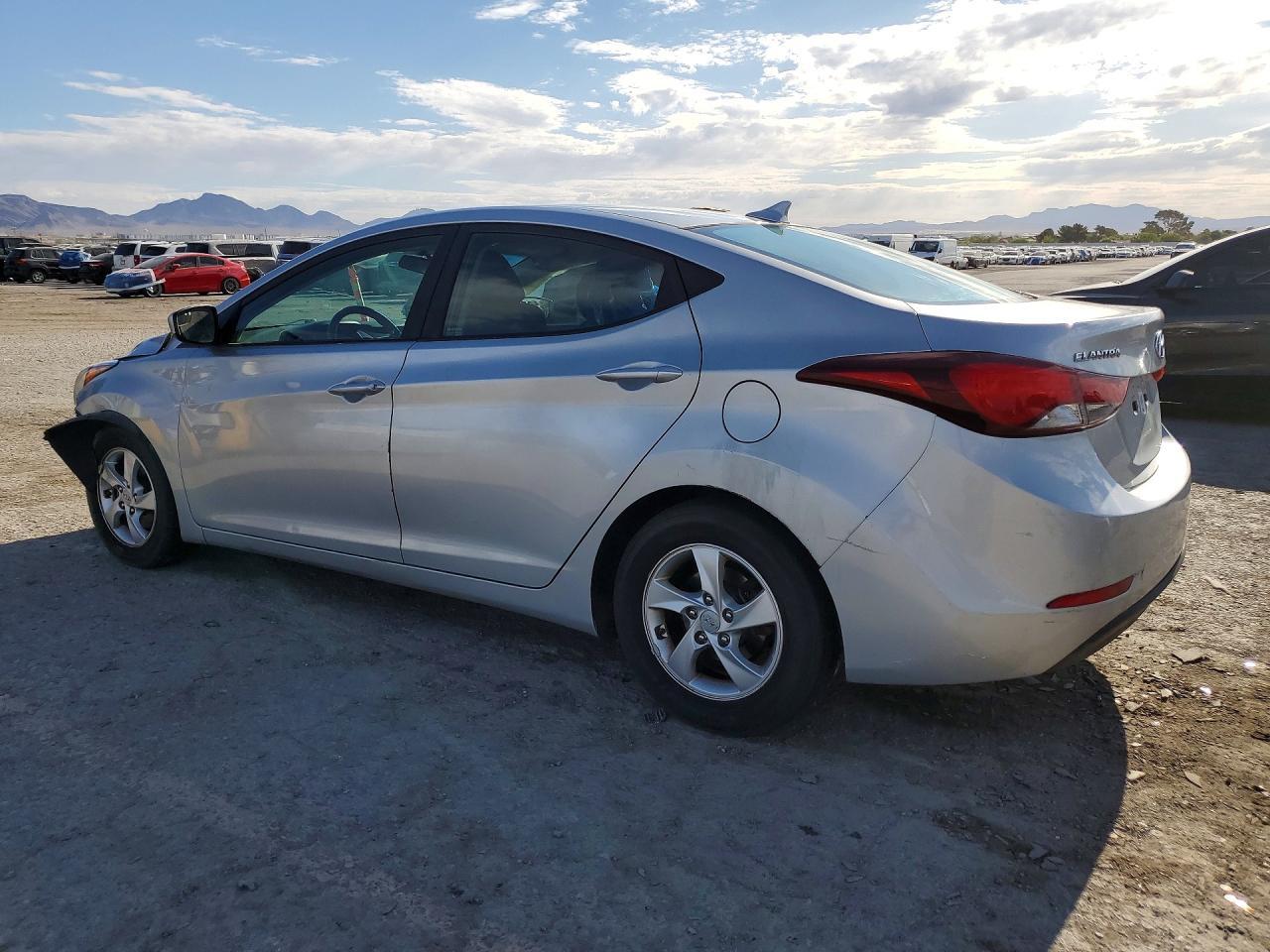 2014 Hyundai Elantra Se - zdjęcie 2