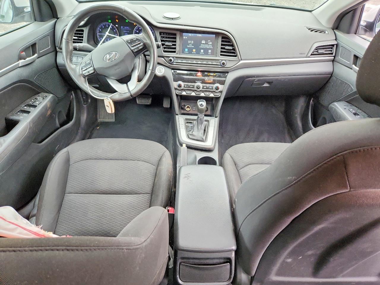 2019 Hyundai Elantra Value Edition - zdjęcie 8