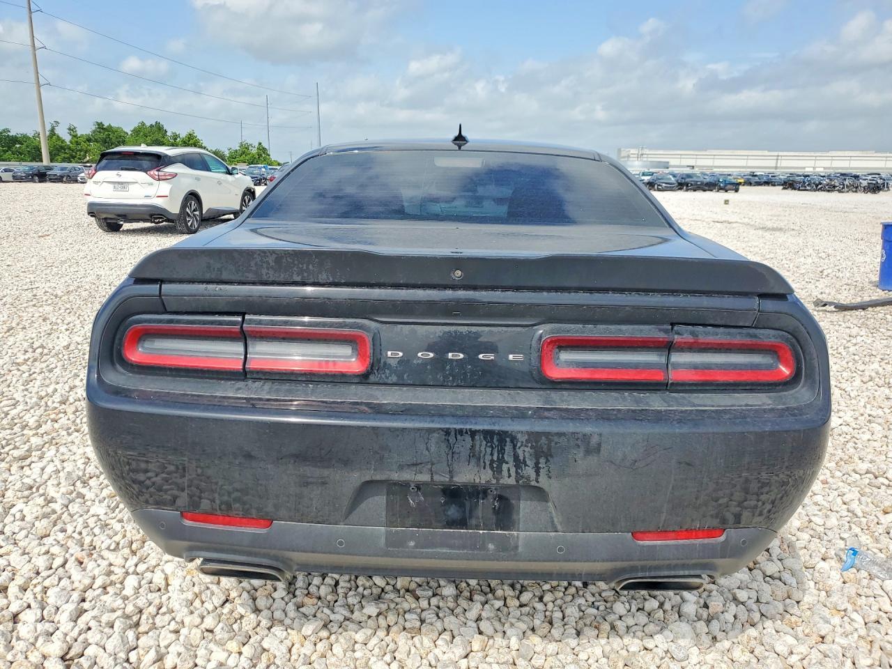 2018 Dodge Challenger R - zdjęcie 6