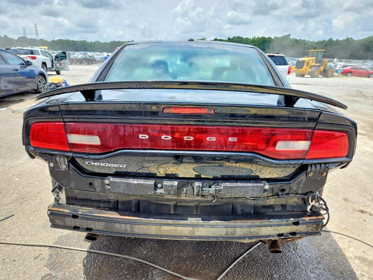 2013 Dodge Charger R - zdjęcie 6