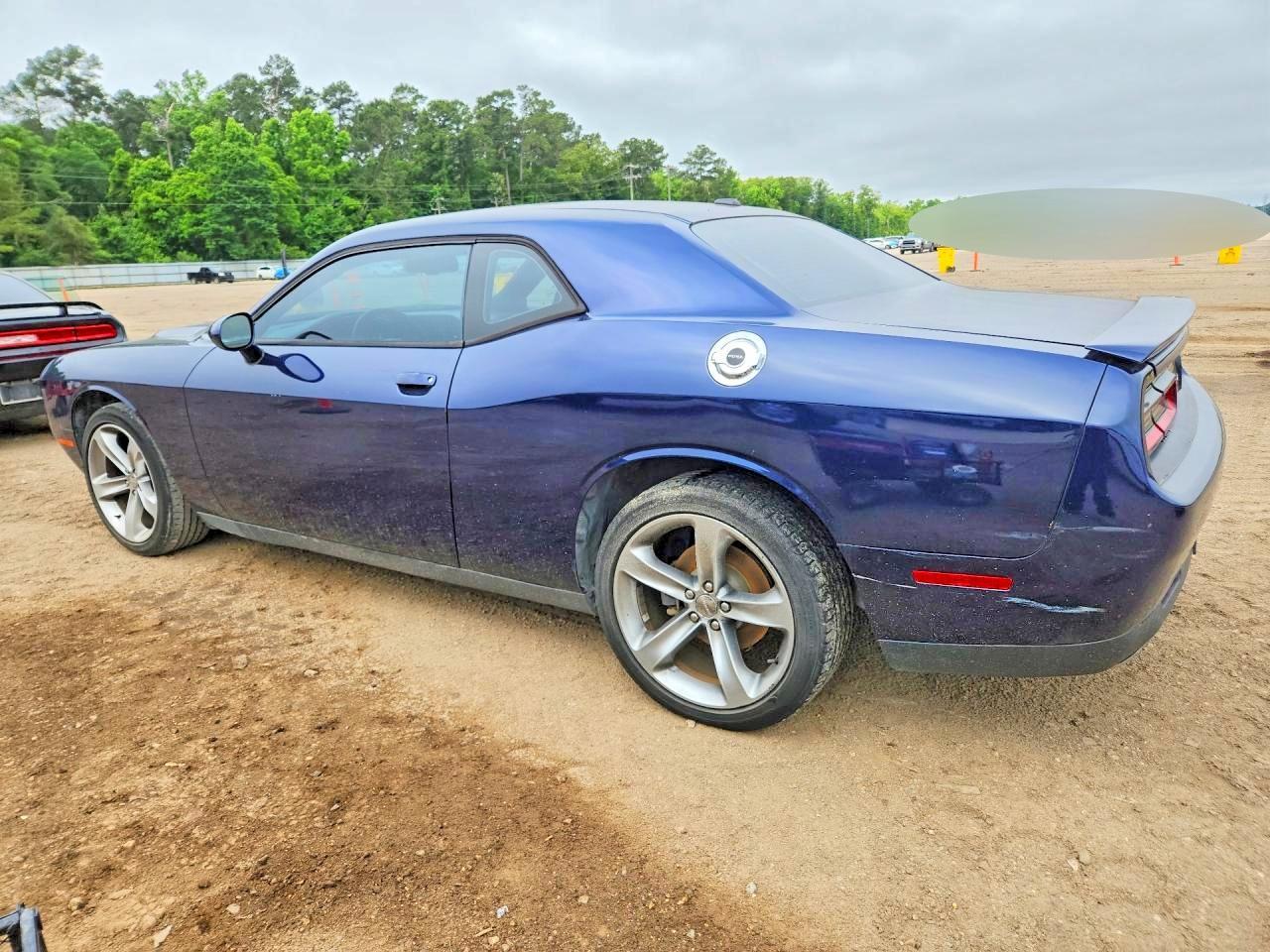 2015 Dodge Challenger Sxt - zdjęcie 2