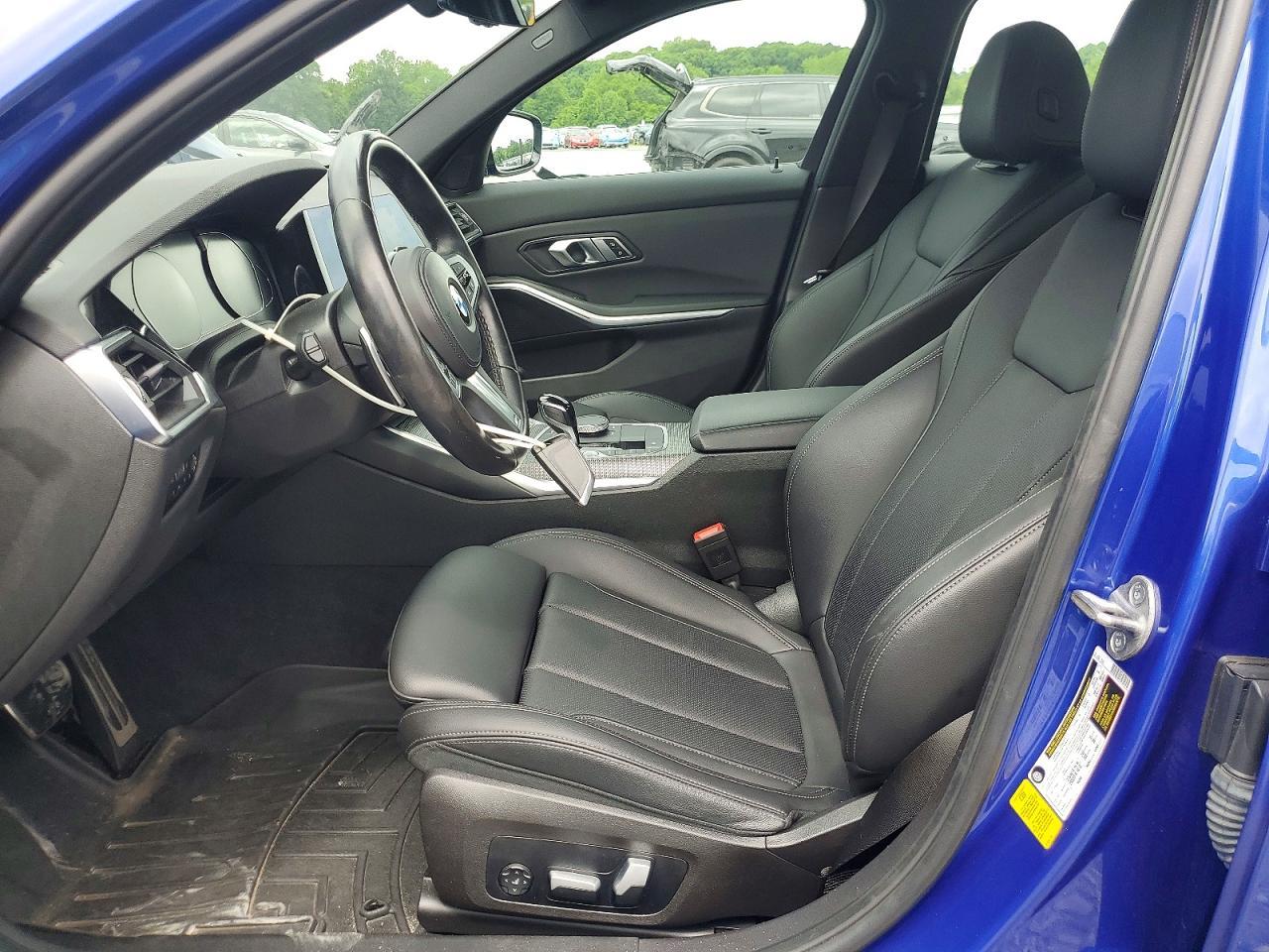 2022 BMW 330I - zdjęcie 7