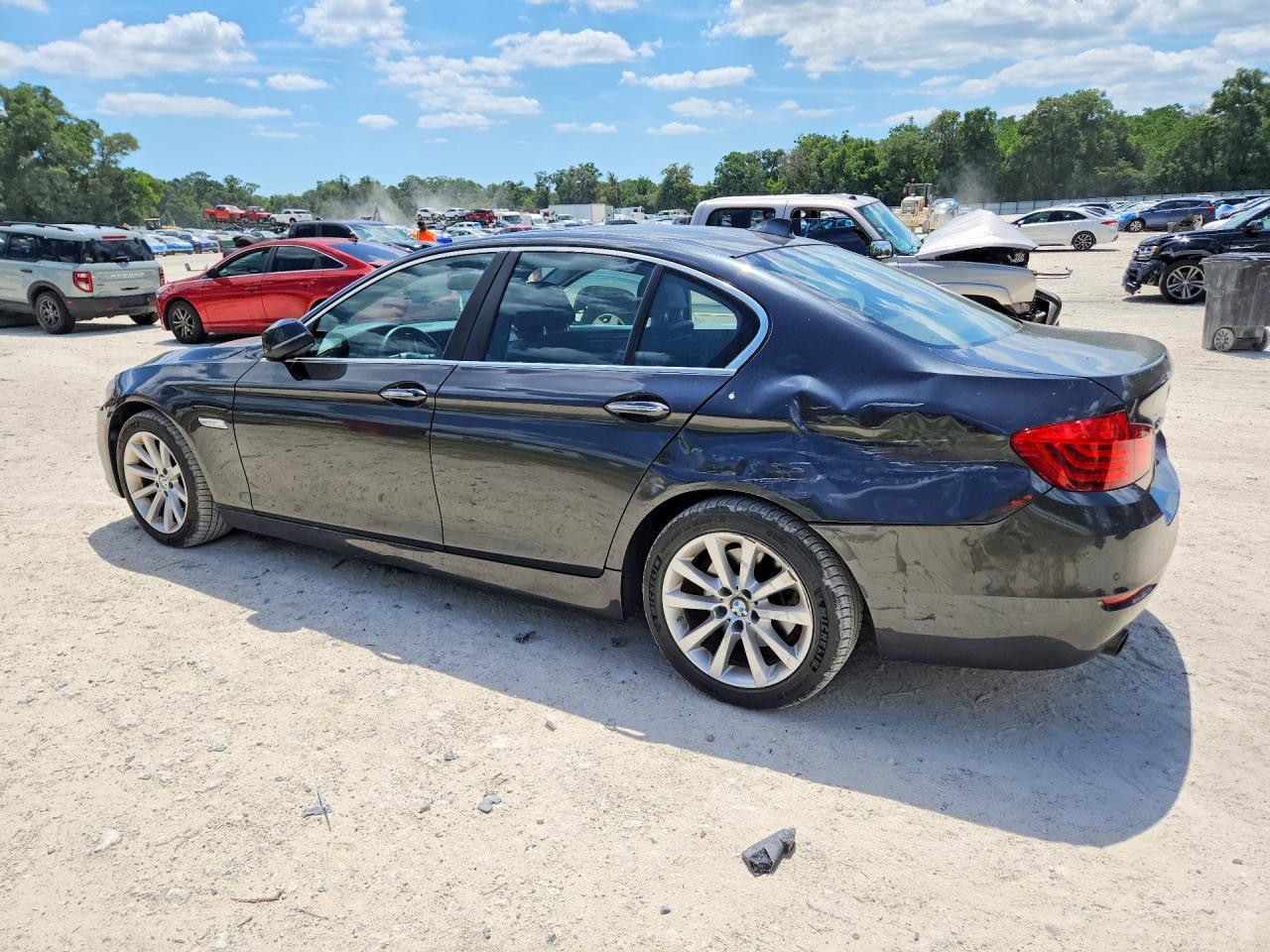2015 BMW Seria 5 535i - zdjęcie 2