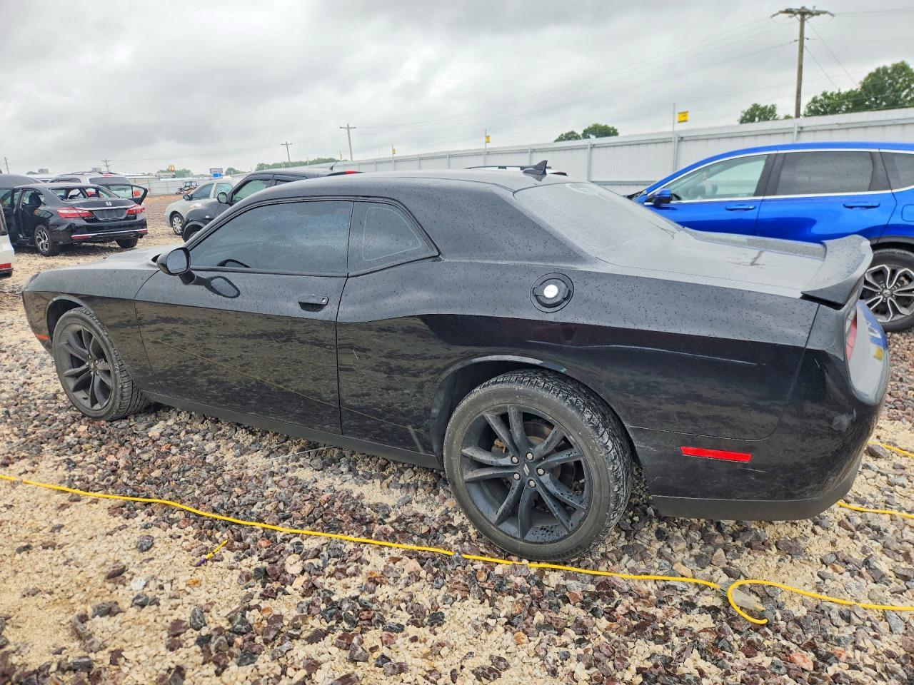 Dodge Challenger - zdjęcie 2