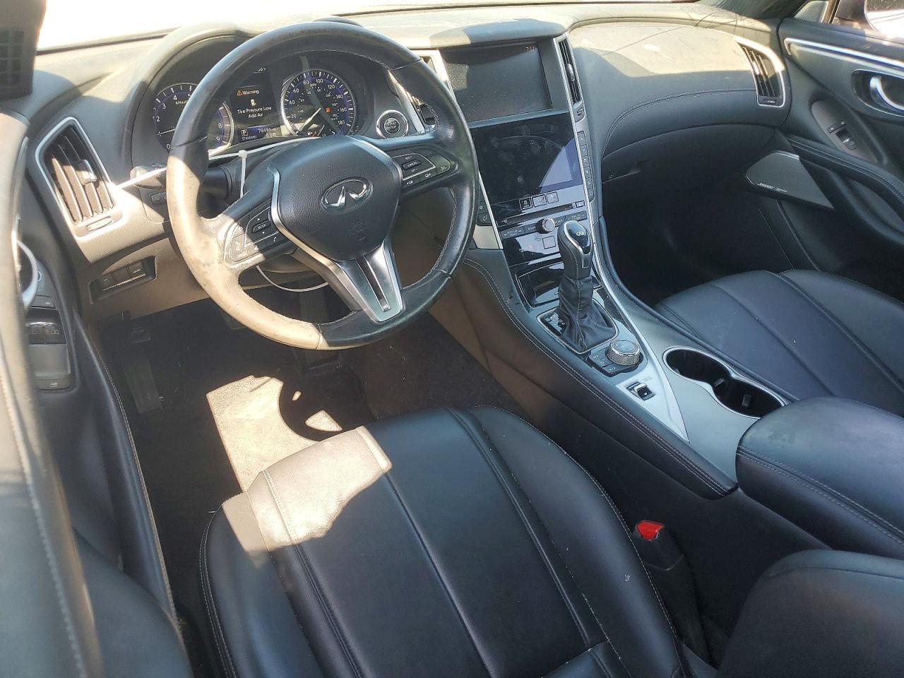 2019 Infiniti Q60 3.0T Luxe - zdjęcie 8