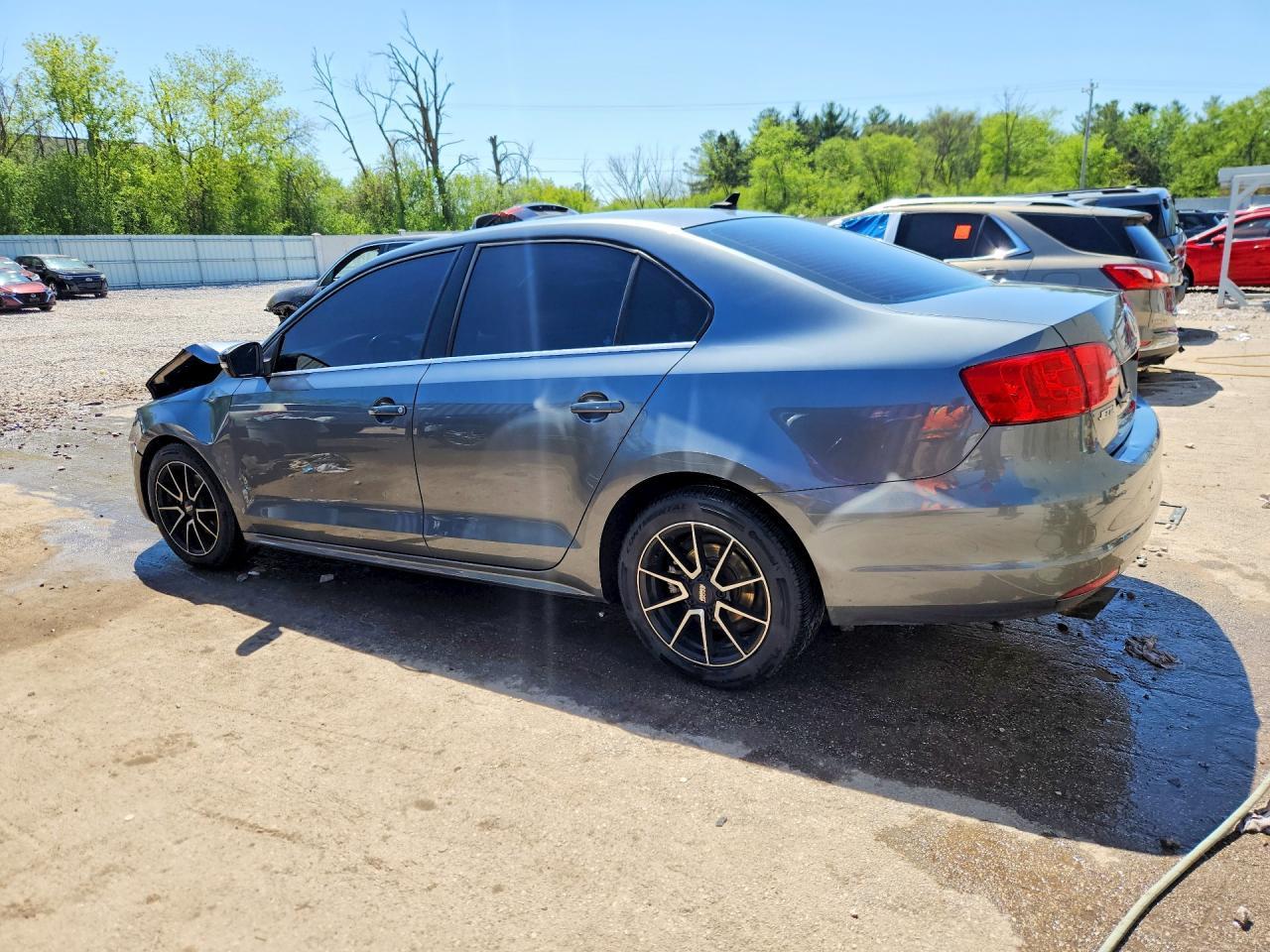 2014 Volkswagen Jetta Tdi - zdjęcie 2