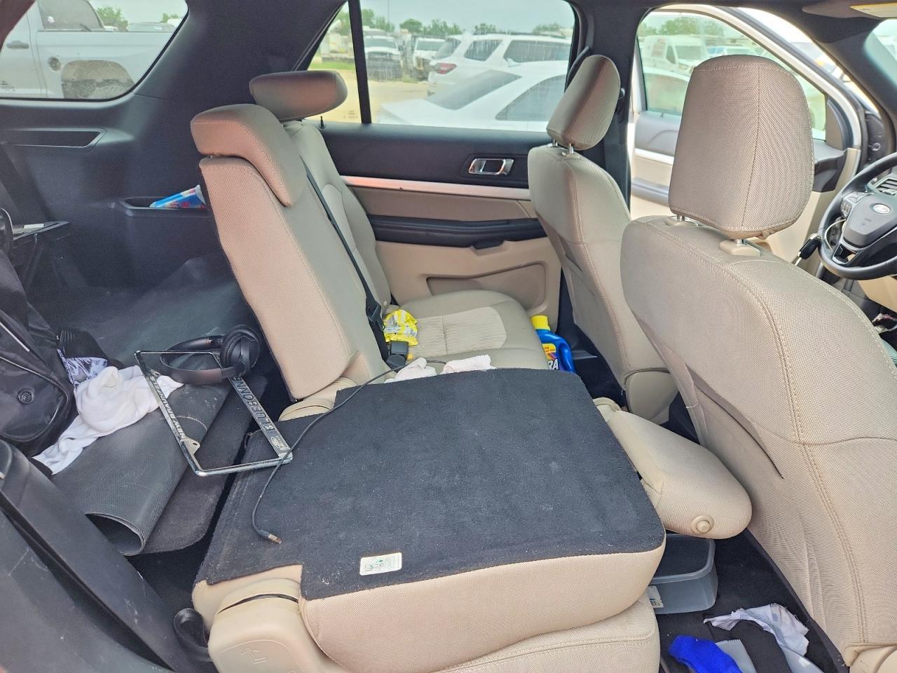 2019 Ford Explorer - zdjęcie 10