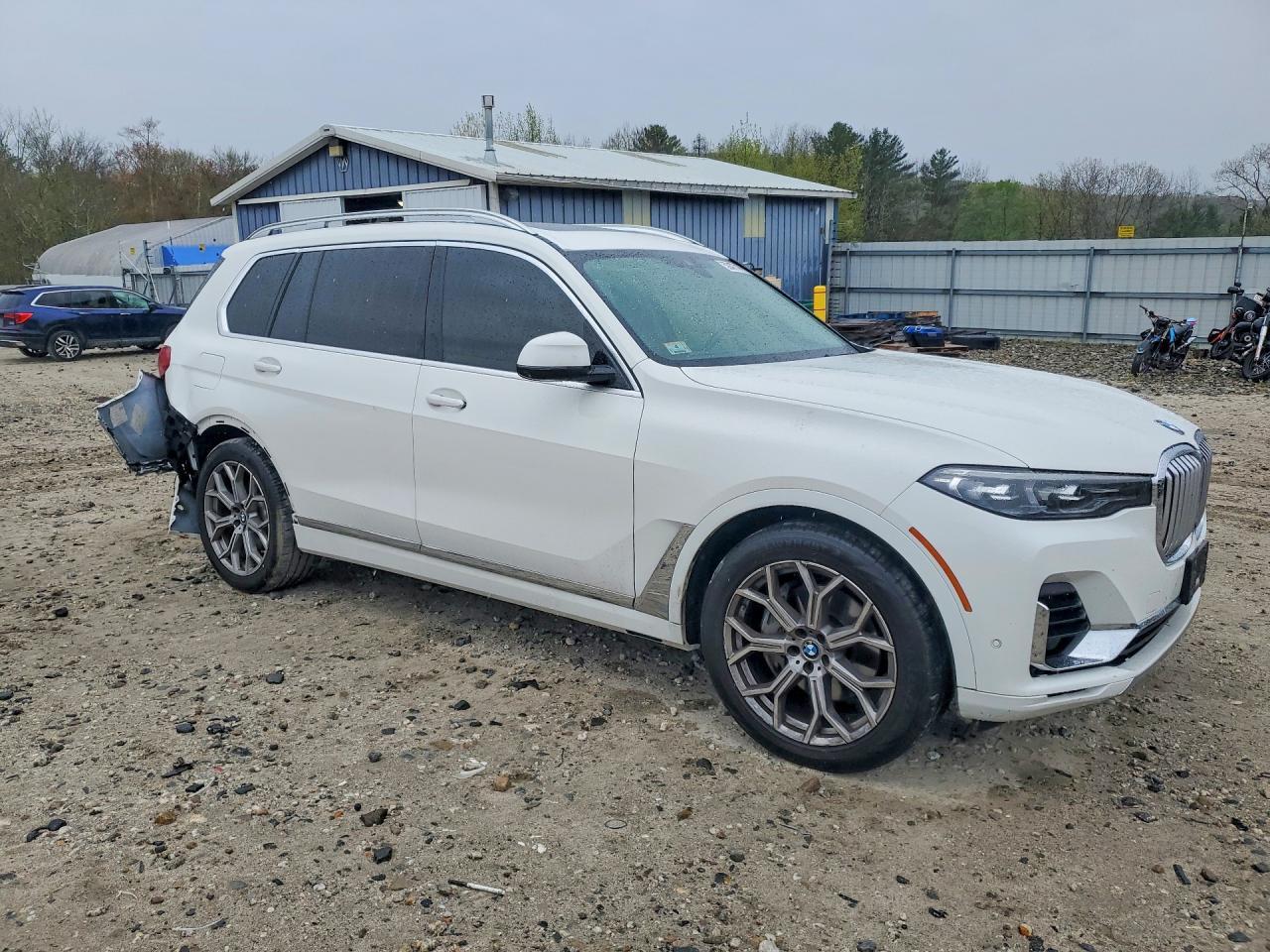 2020 BMW X7 xDrive40I - zdjęcie 4