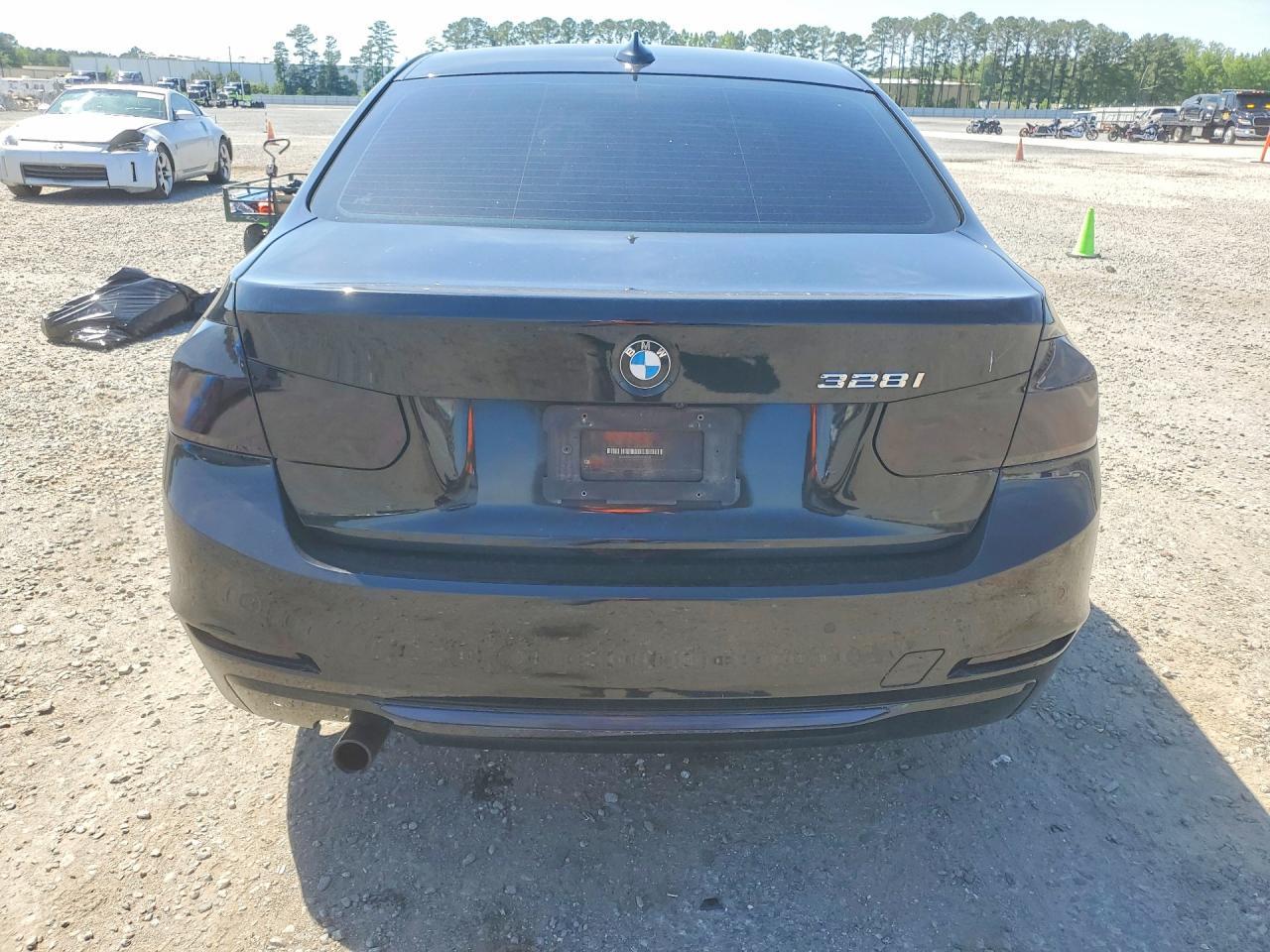 2014 BMW 328 I - zdjęcie 6