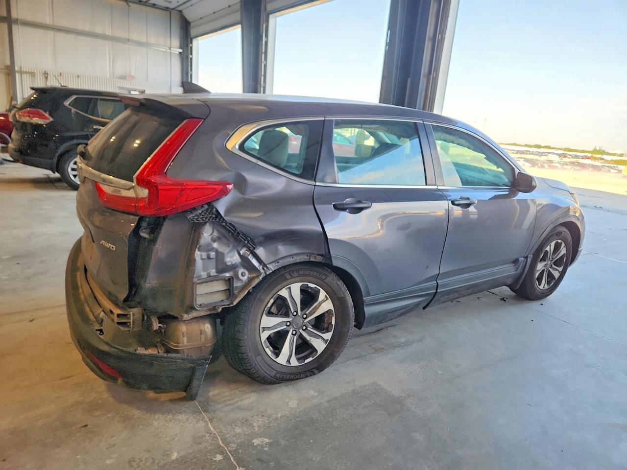 2017 Honda Cr-V Lx - zdjęcie 3