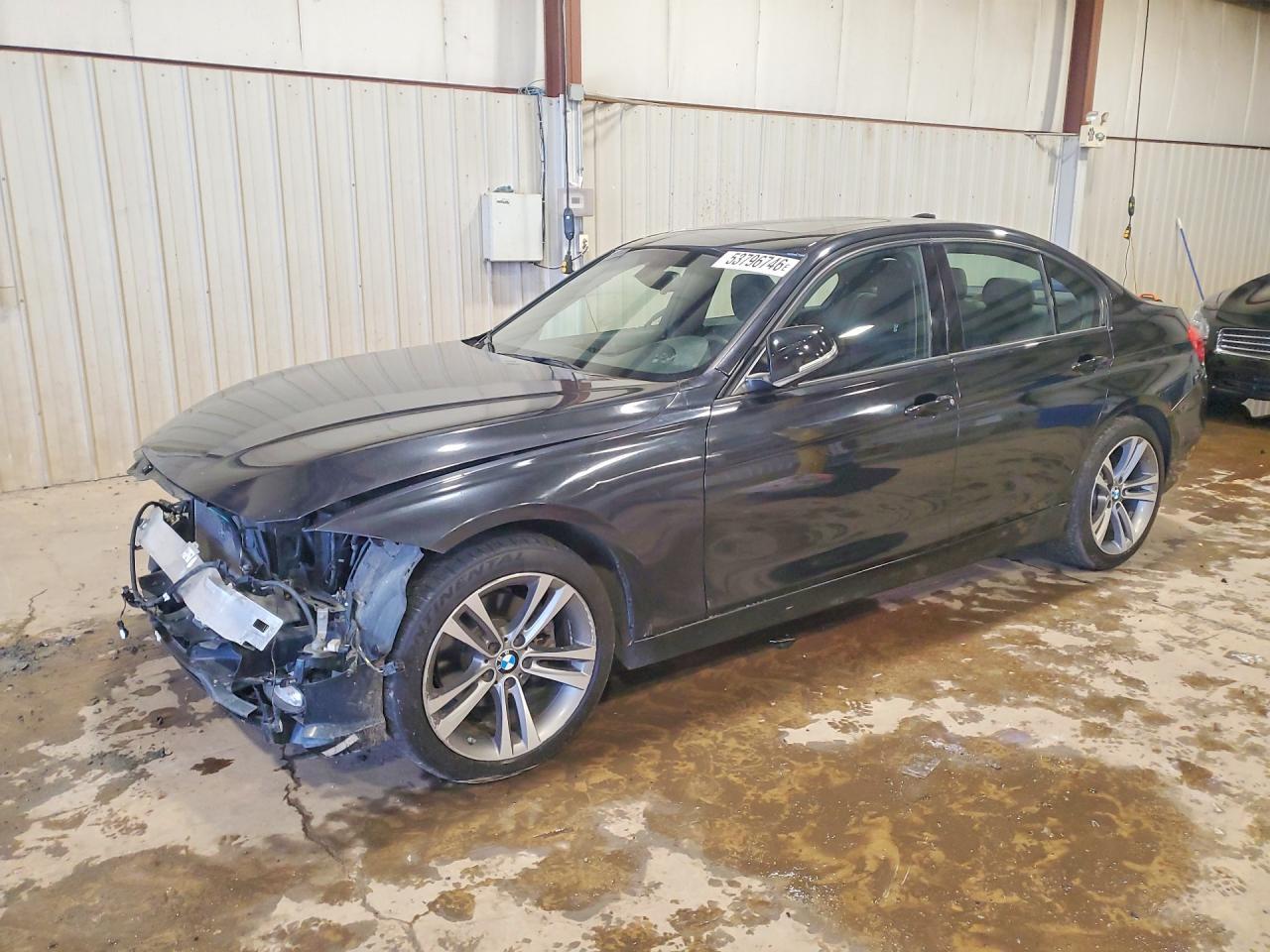2013 BMW Seria 3 328i - zdjęcie główne