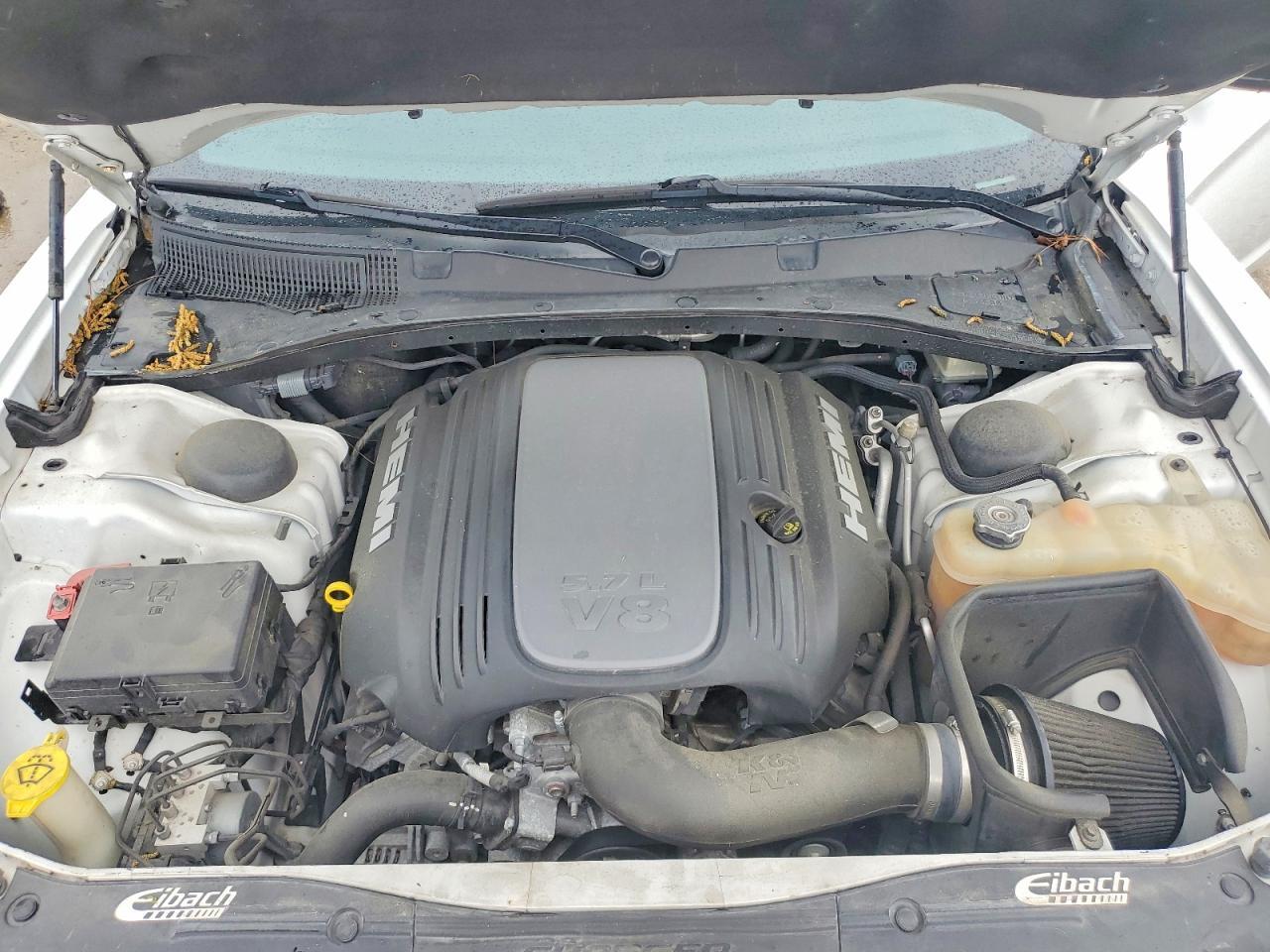 2016 Dodge Charger R - zdjęcie 11