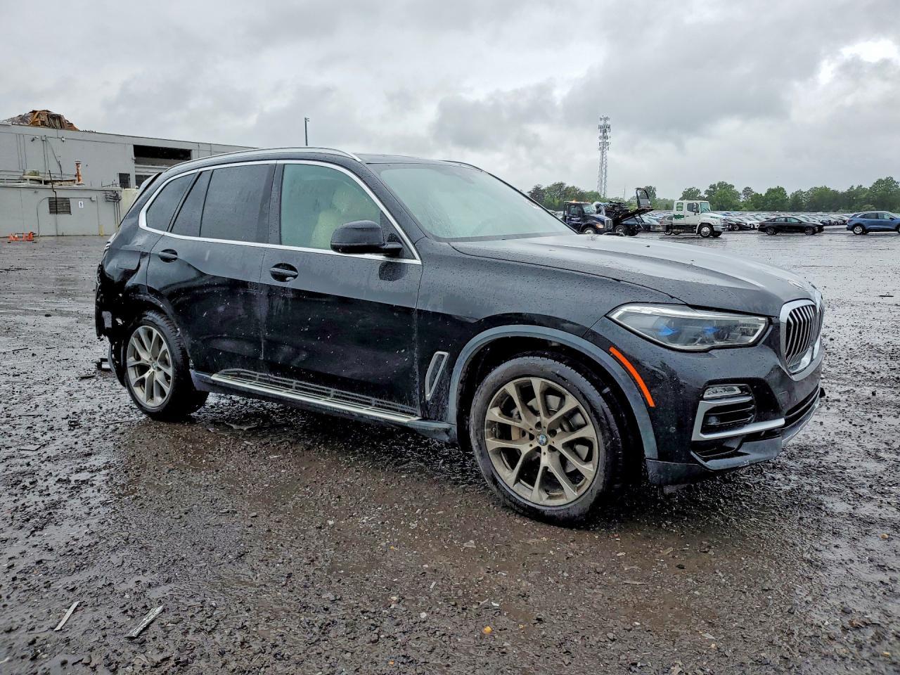 2019 BMW X5 xDrive40I - zdjęcie 4