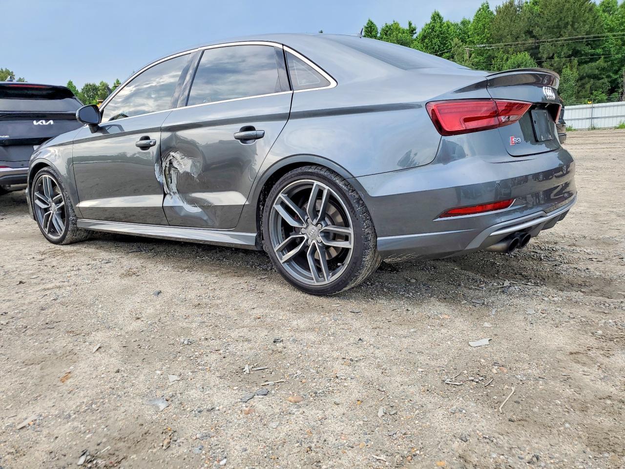 2017 Audi S3 Premium Plus - zdjęcie 2
