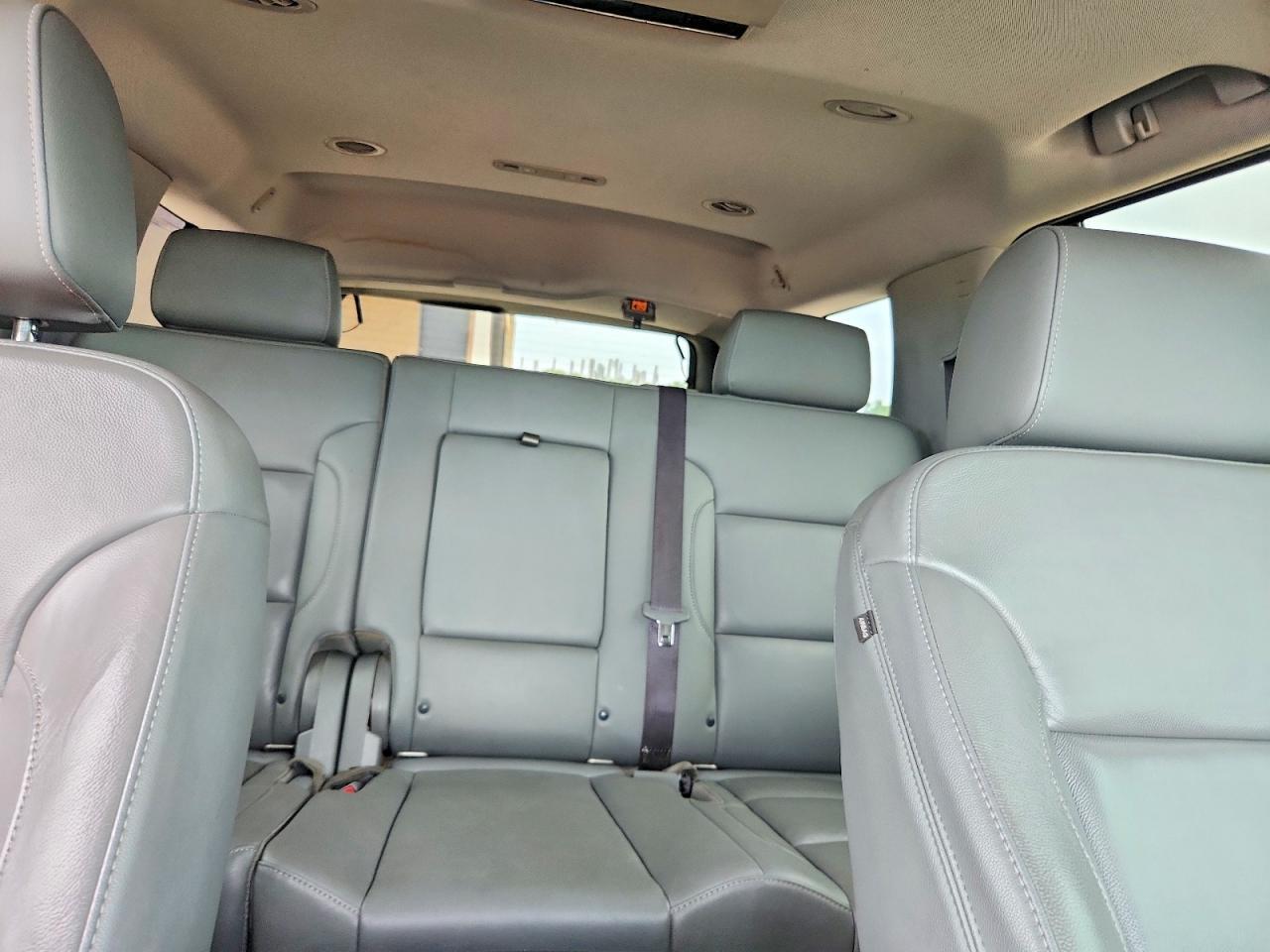 2017 Chevrolet Tahoe K1500 Lt - zdjęcie 10