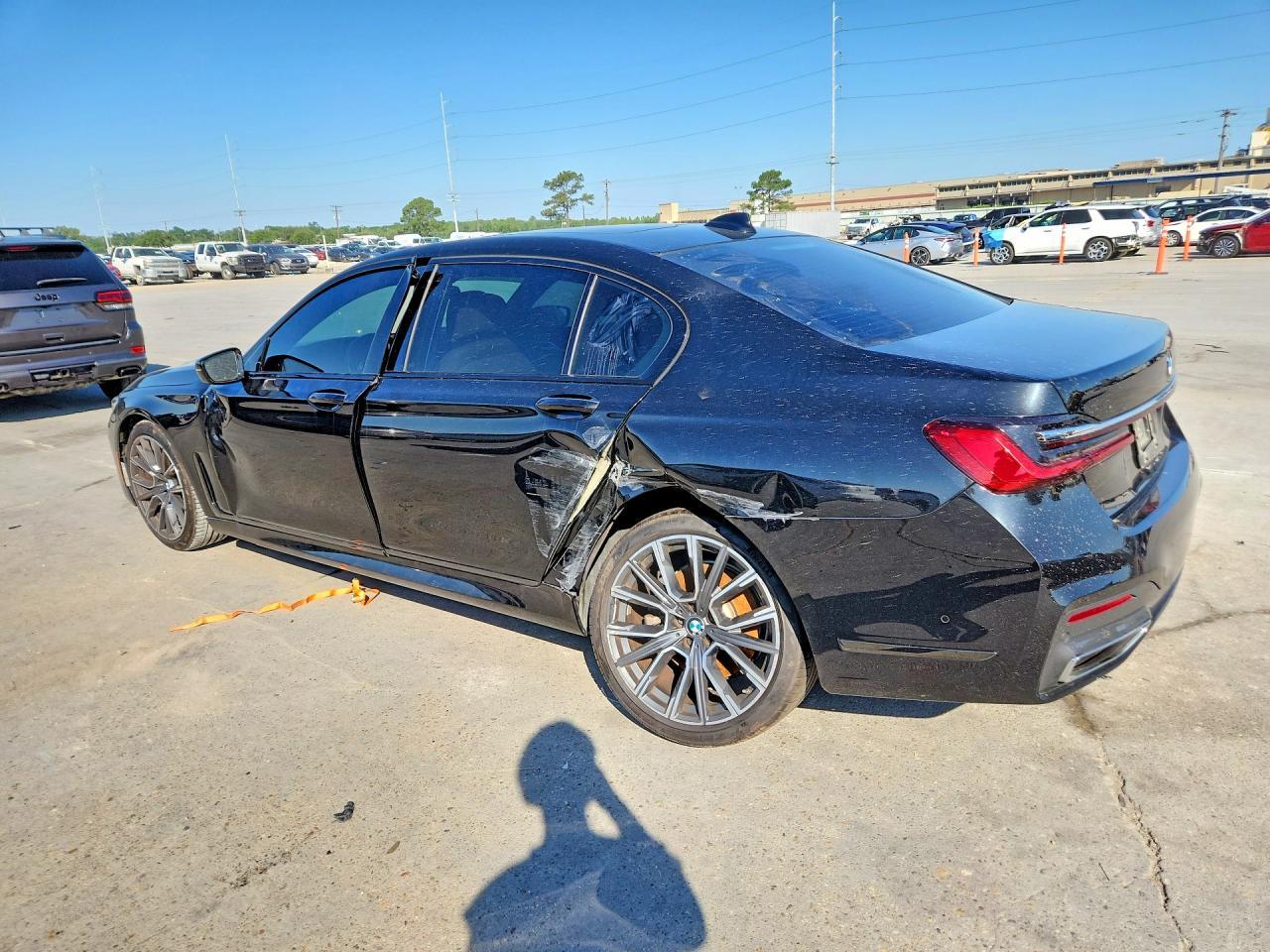 2022 BMW 740 I - zdjęcie 2