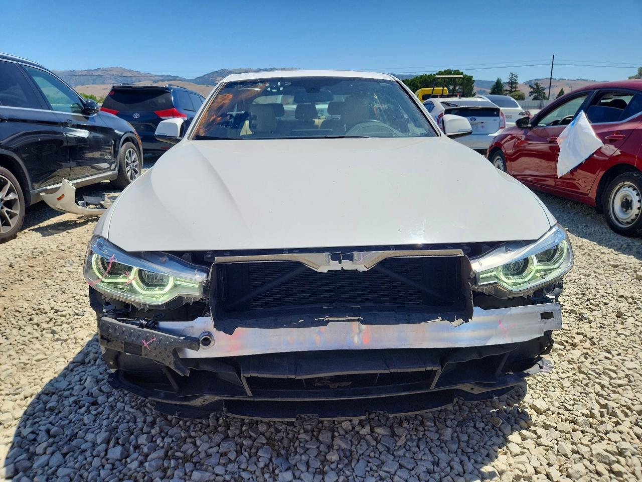 2018 BMW 330 Xi - zdjęcie 5