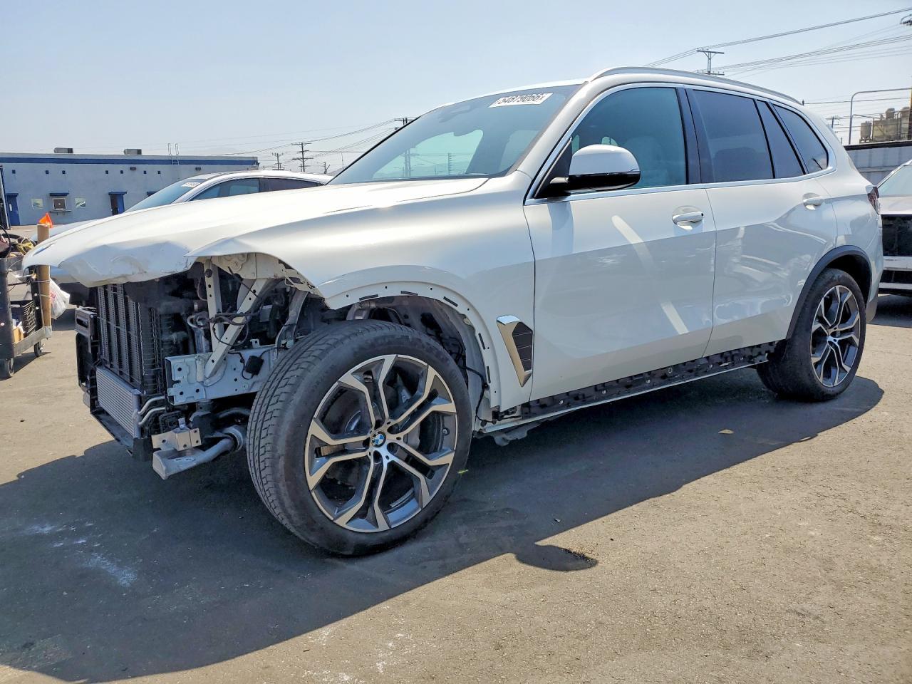 2025 BMW X5 Sdrive 40I - zdjęcie główne