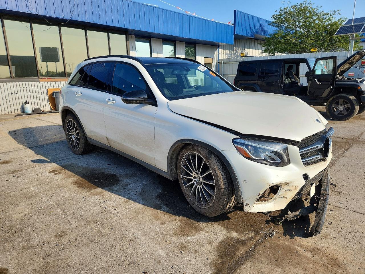 2018 Mercedes-Benz Glc 300 4Matic - zdjęcie 4