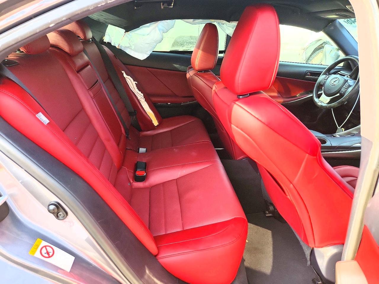 2017 Lexus Is 200T - zdjęcie 10