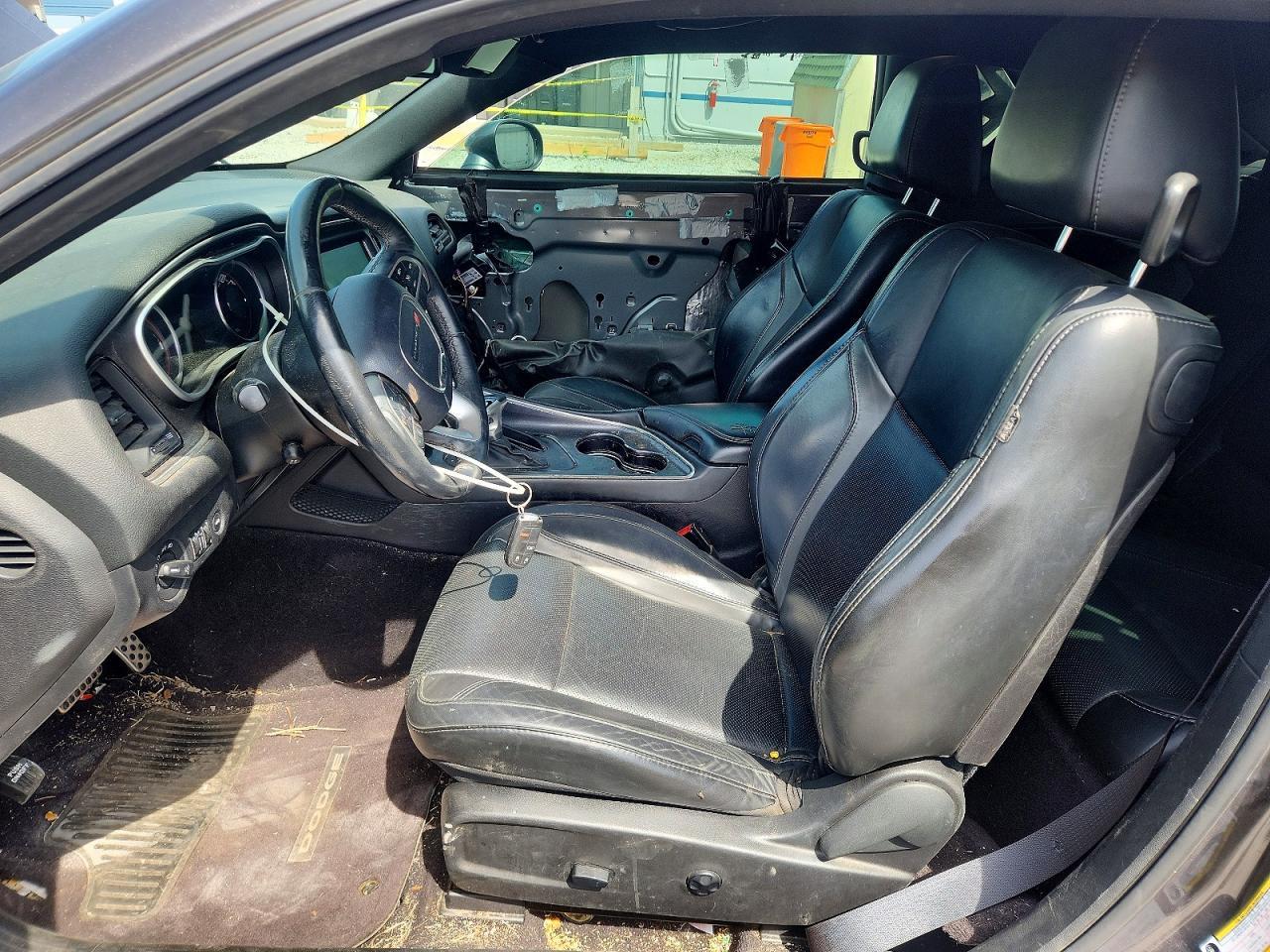 2016 Dodge Challenger Sxt - zdjęcie 7