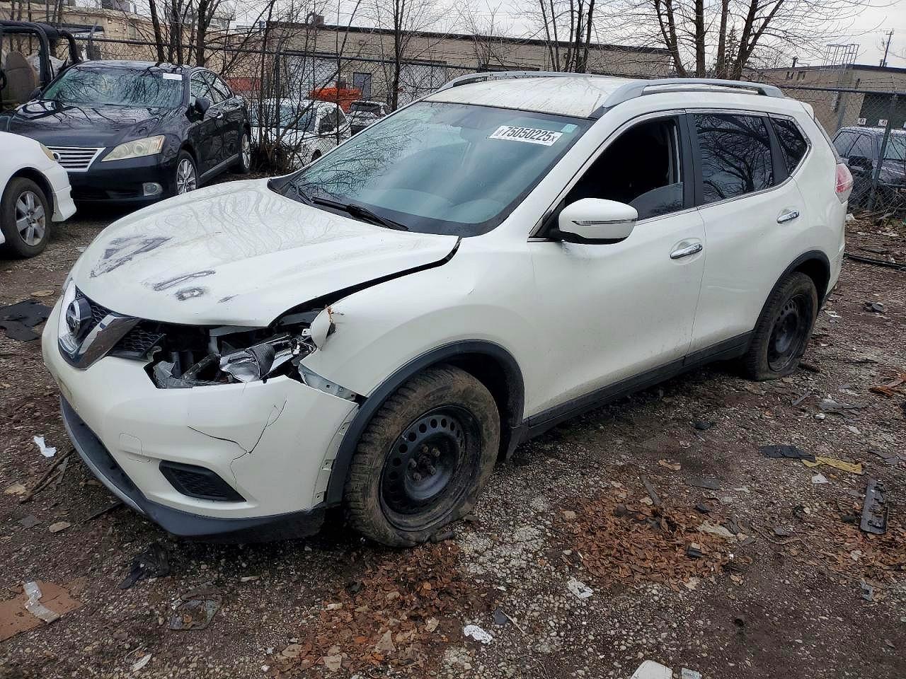 2015 Nissan Rogue S - zdjęcie 2