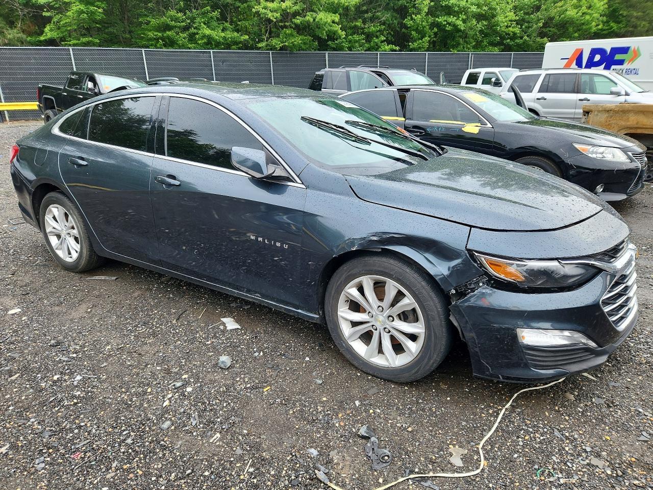 2021 Chevrolet Malibu Lt - zdjęcie 4