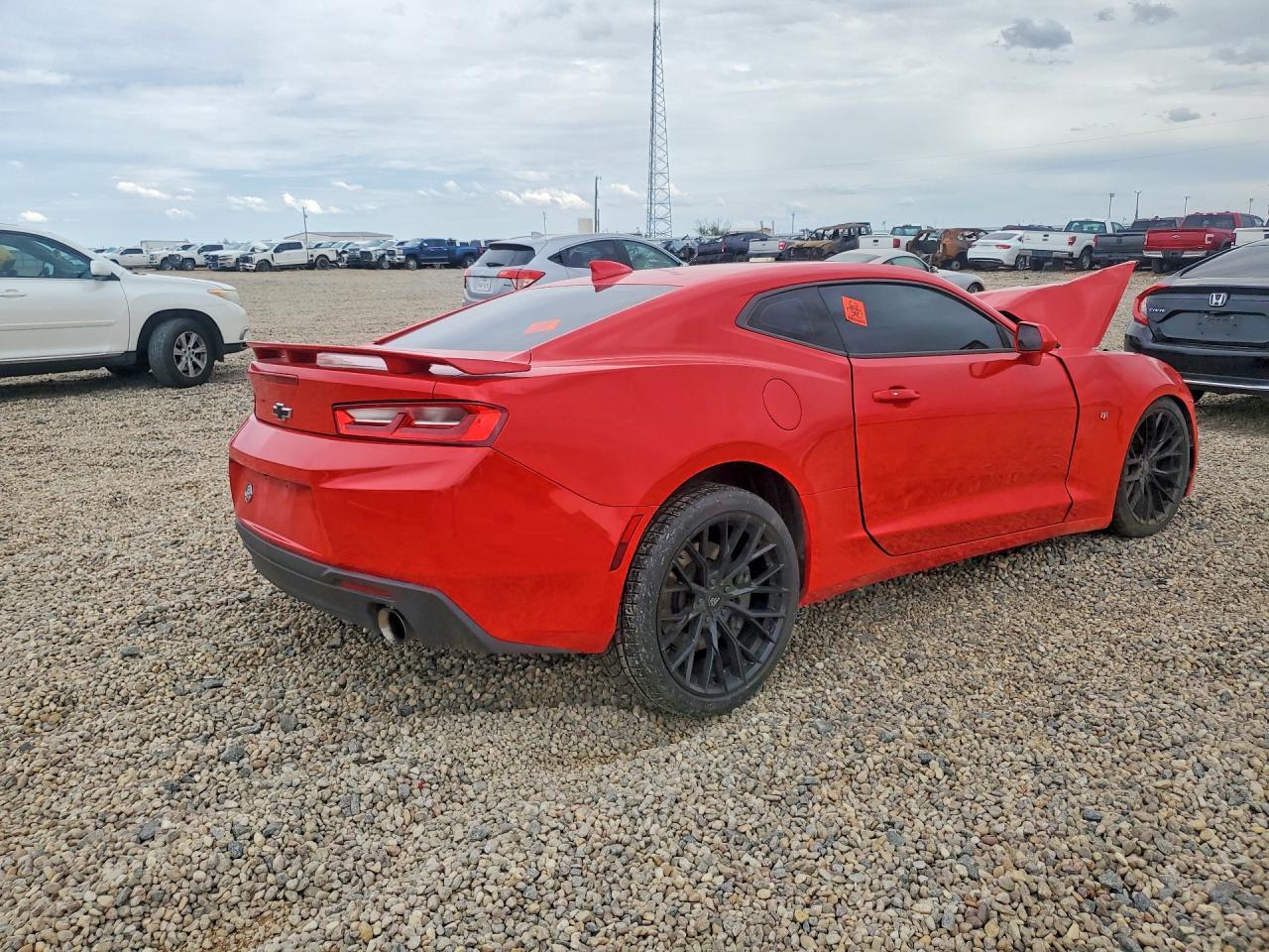 2018 Chevrolet Camaro - zdjęcie 3