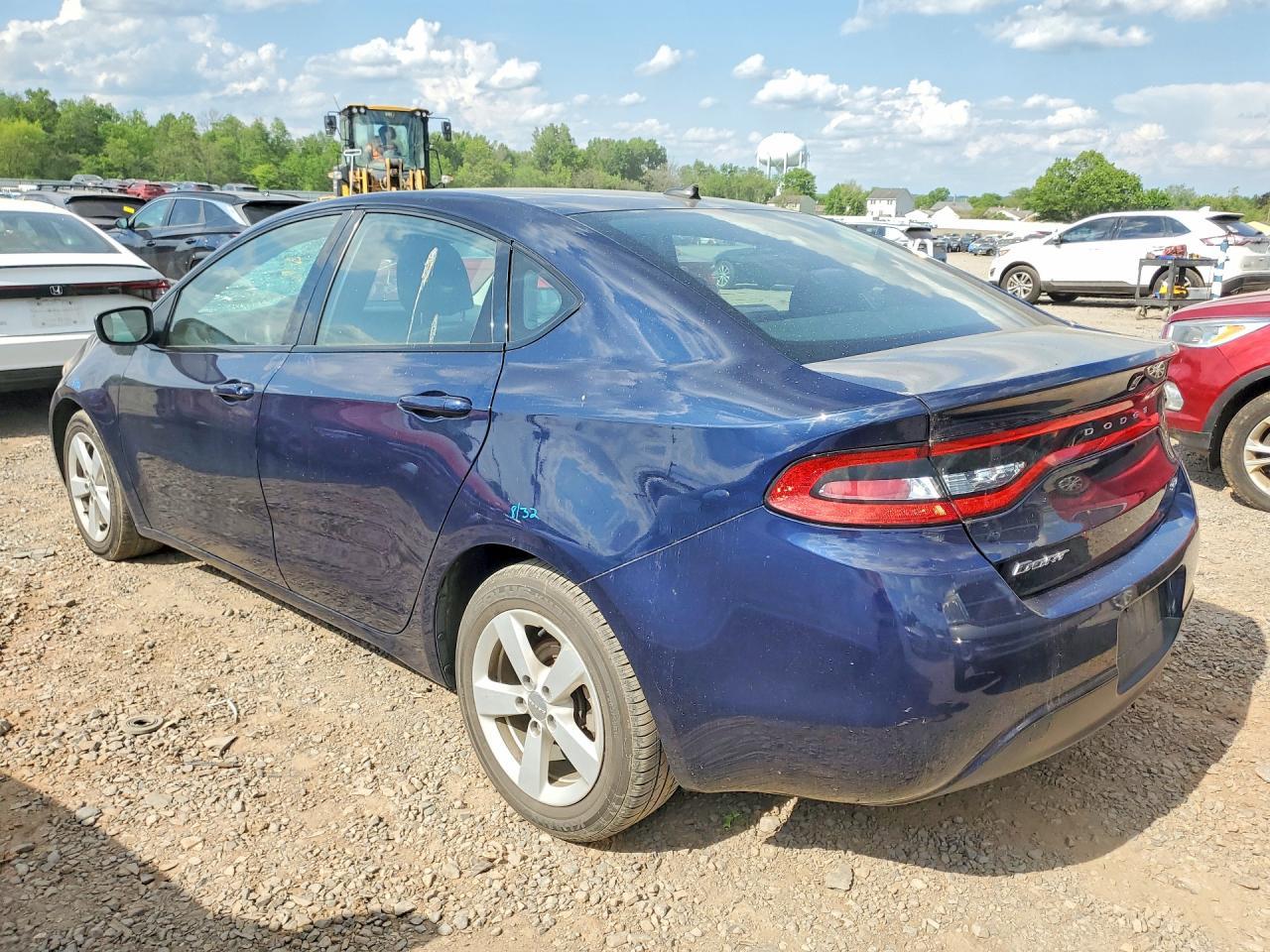 2015 Dodge Dart Sxt - zdjęcie 2