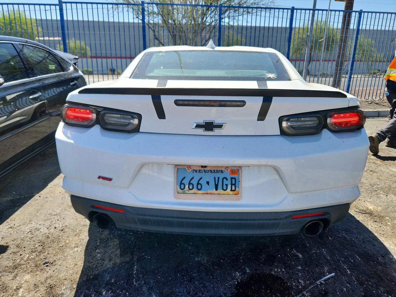 2020 Chevrolet Camaro Ls - zdjęcie 6